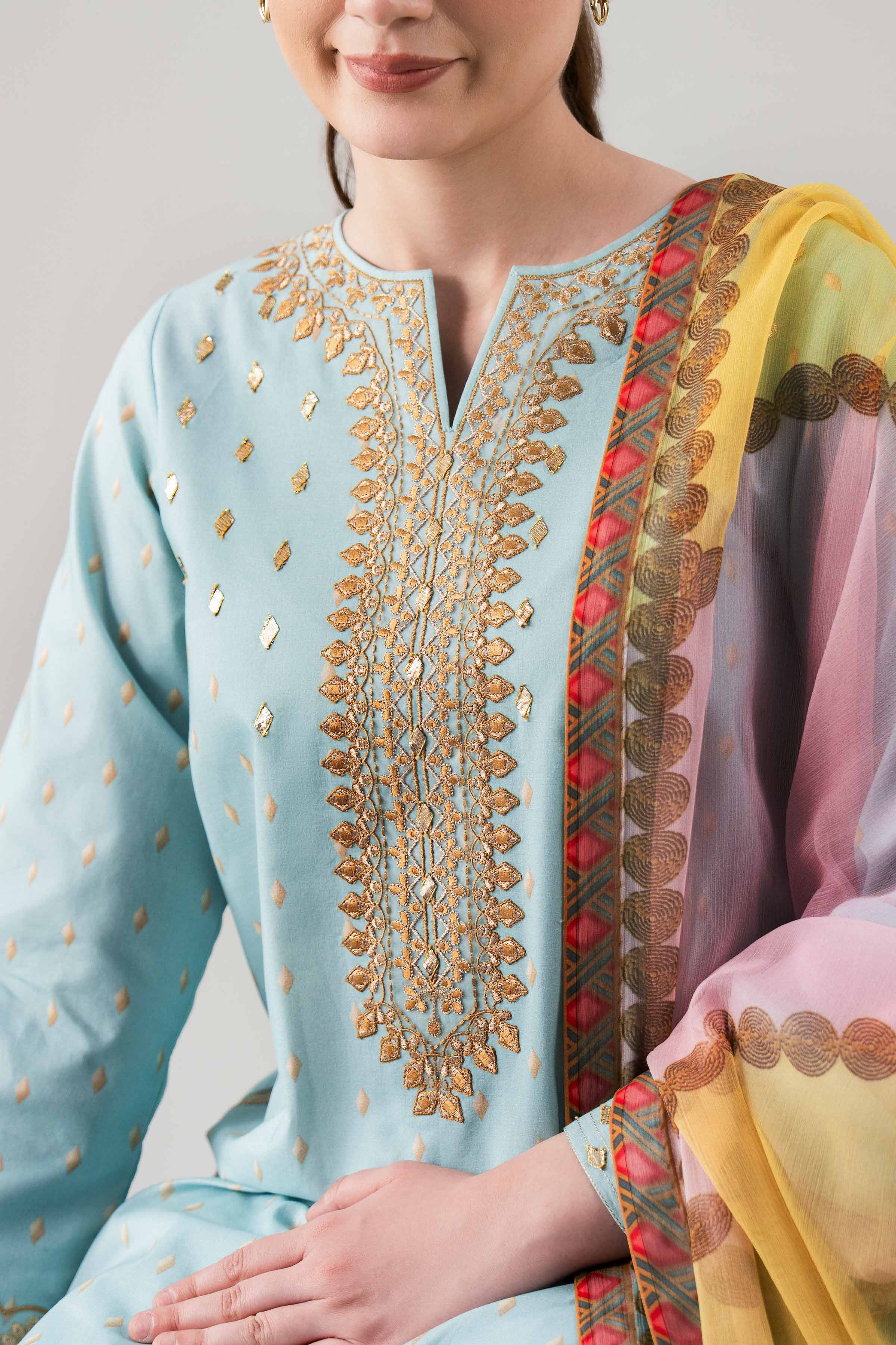 2 Piece - Digital Printed Embroidered Suit - 42601016