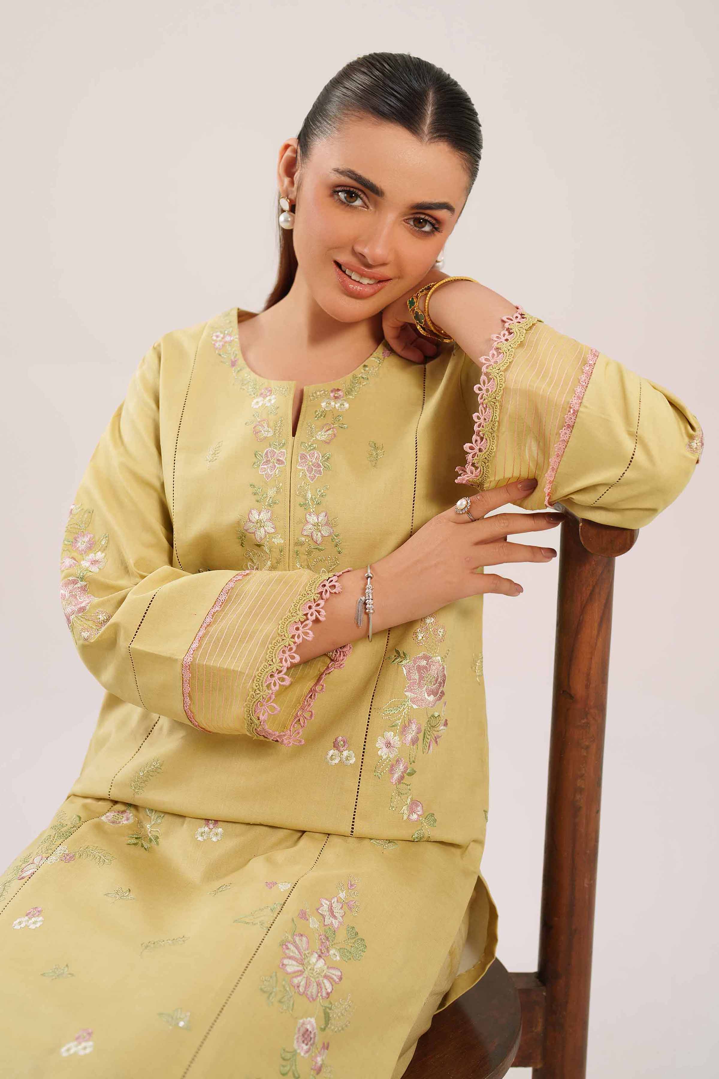 2 Piece - Digital Printed Embroidered Suit - 42601082
