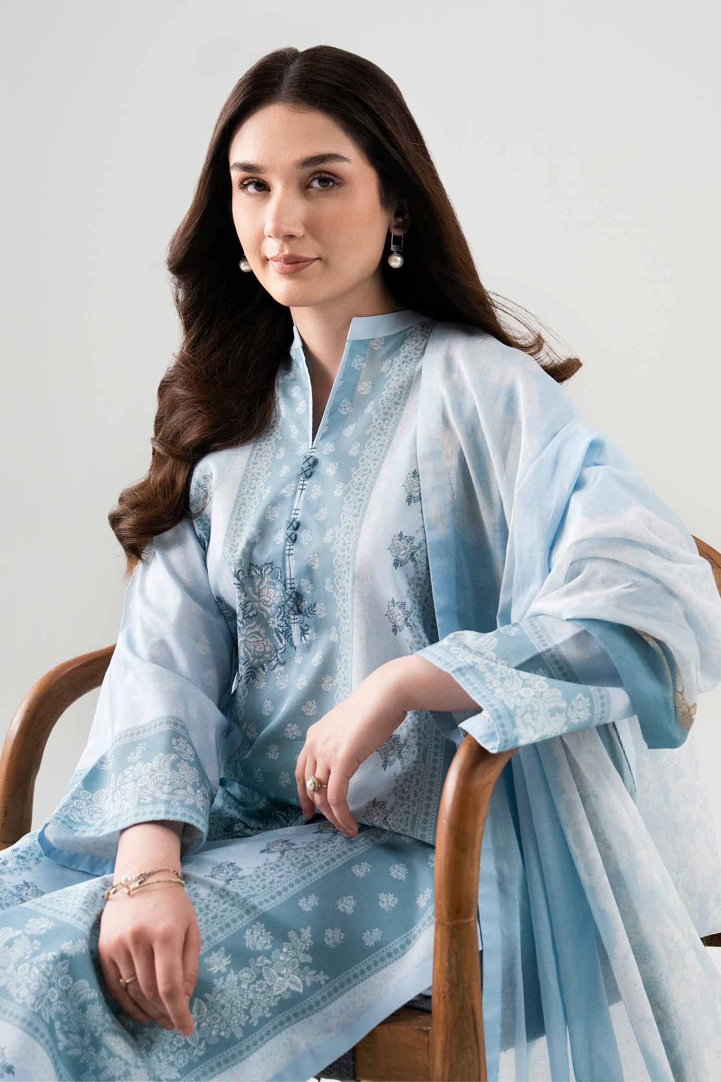 3 Piece - Printed Suit - 42601120 NishatUAE Blue Lawn 3PC Printed Unstitched