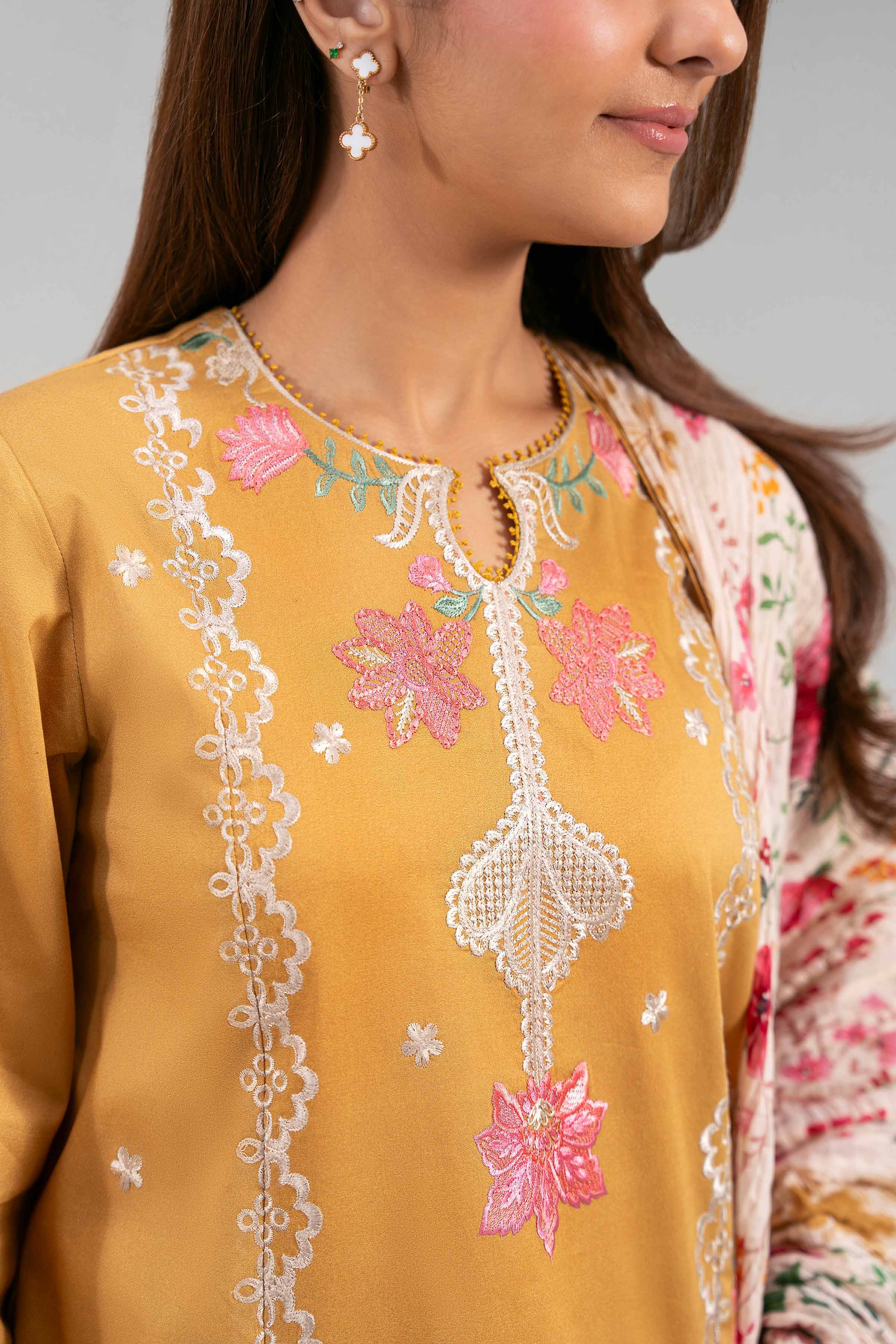 3 Piece - Printed Embroidered Suit - 42601271