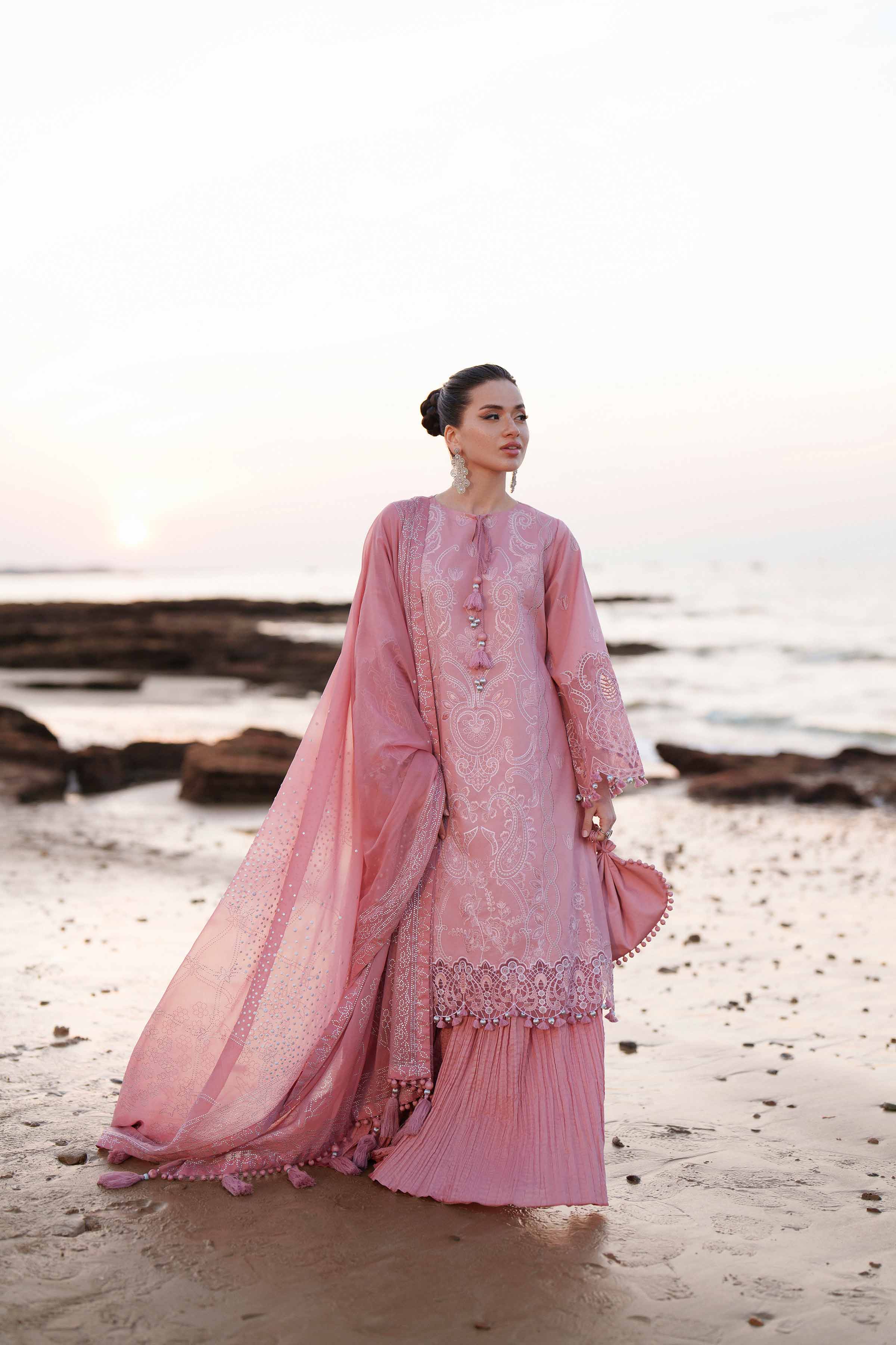 3 Piece - Embroidered Suit - 42601301