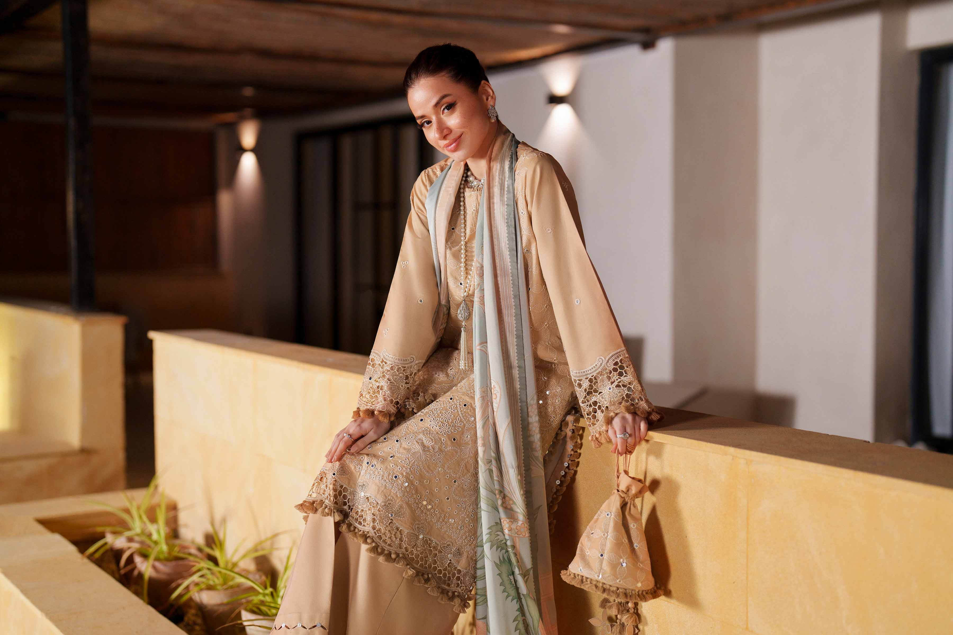 3 Piece - Digital Printed Embroidered Suit - 42601351