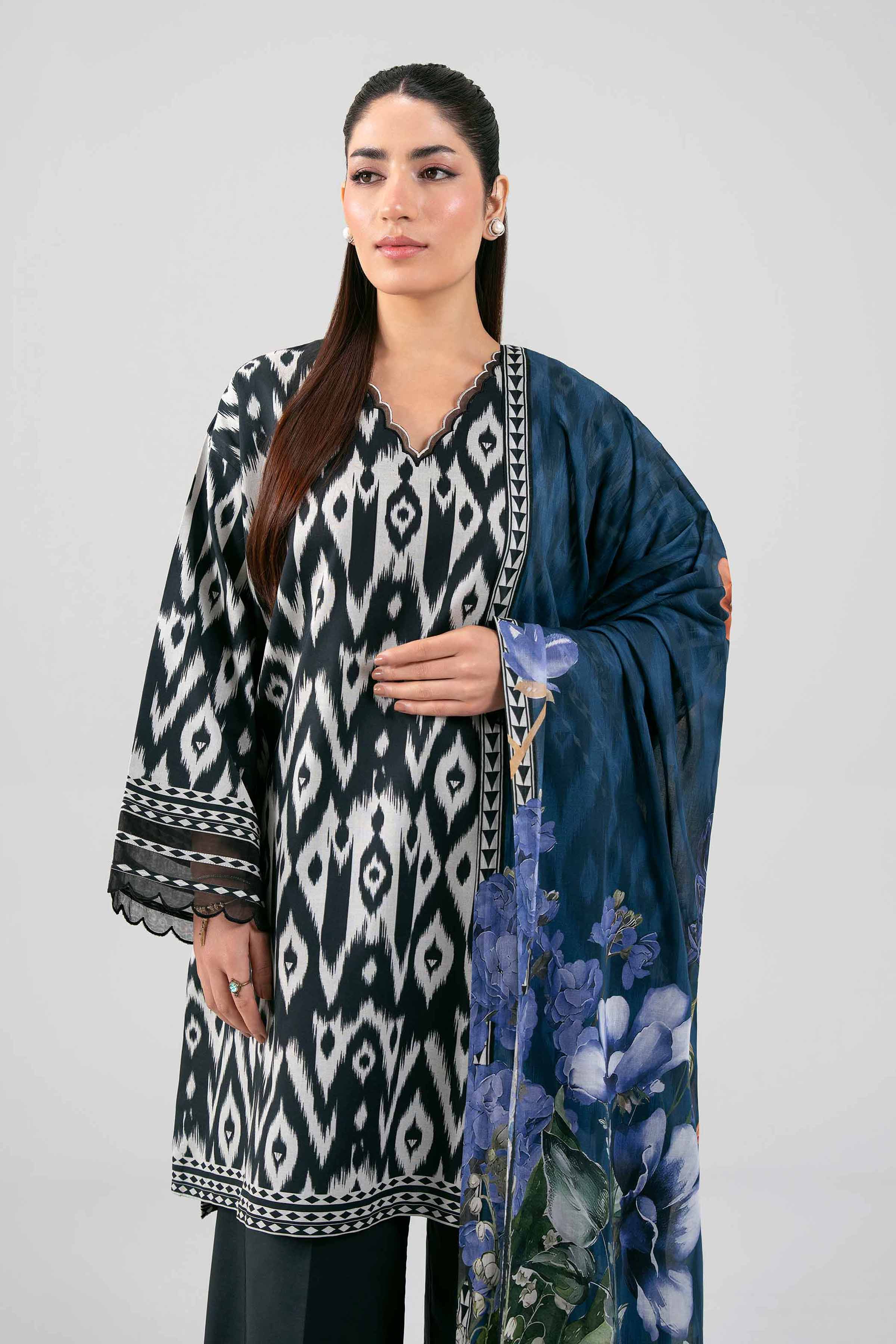 3 Piece - Digital Printed Suit - 42601471 Multi Lawn 3PC Printed Summer