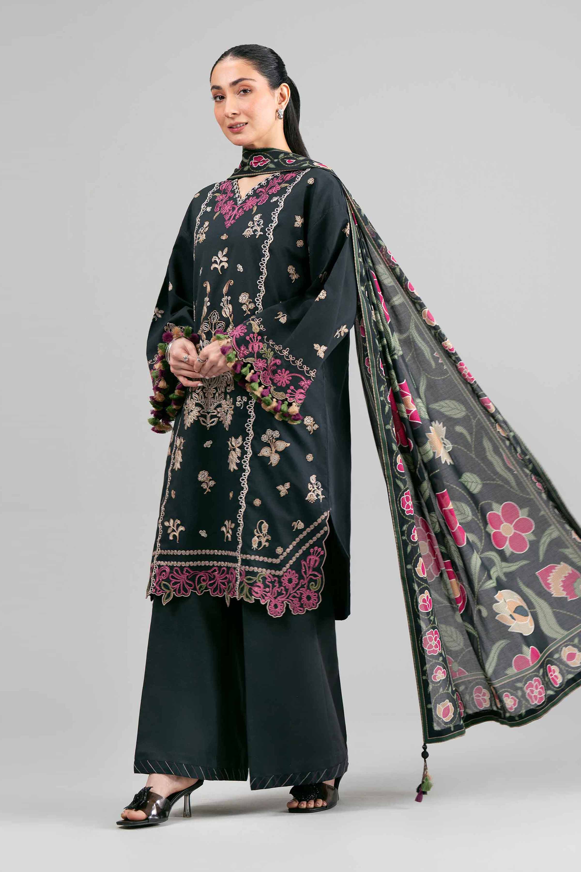 3 Piece - Digital Printed Embroidered Suit - 42601525 Black Lawn 3PC Embroidered Summer