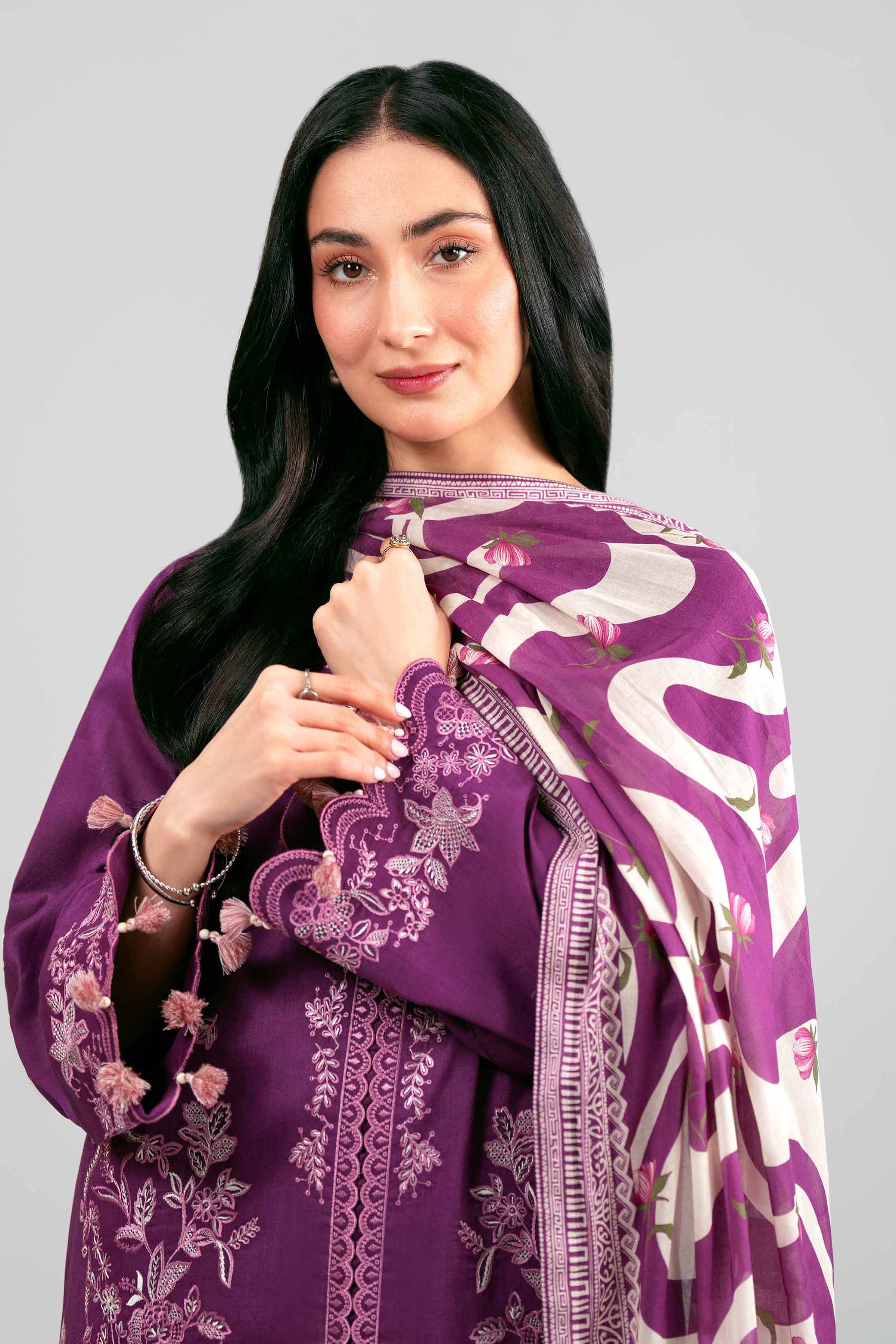 3 Piece - Printed Embroidered Suit - 42601534