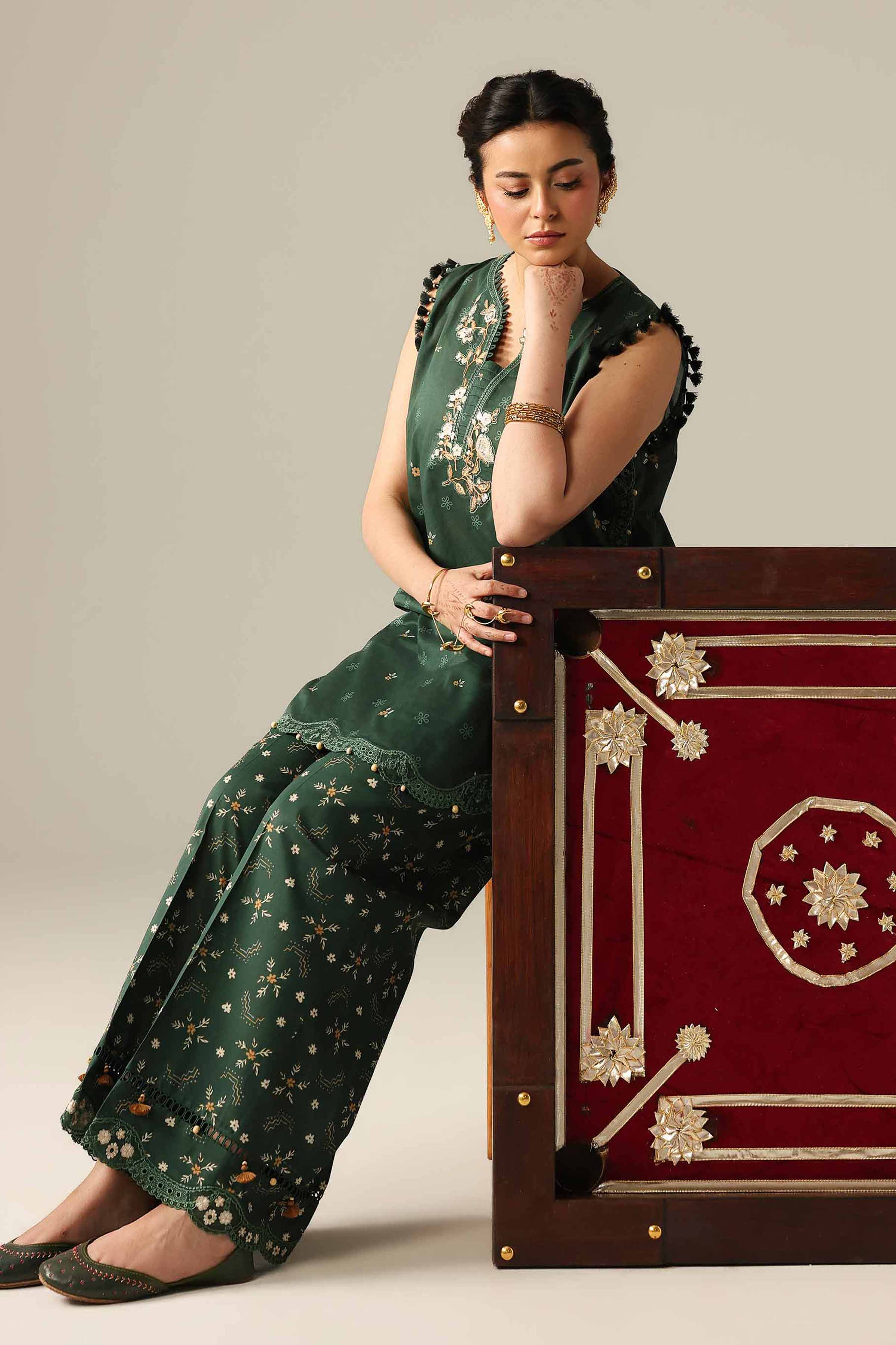 2 Piece - Printed Embroidered Suit - 42601665 Green Lawn 2PC Embroidered