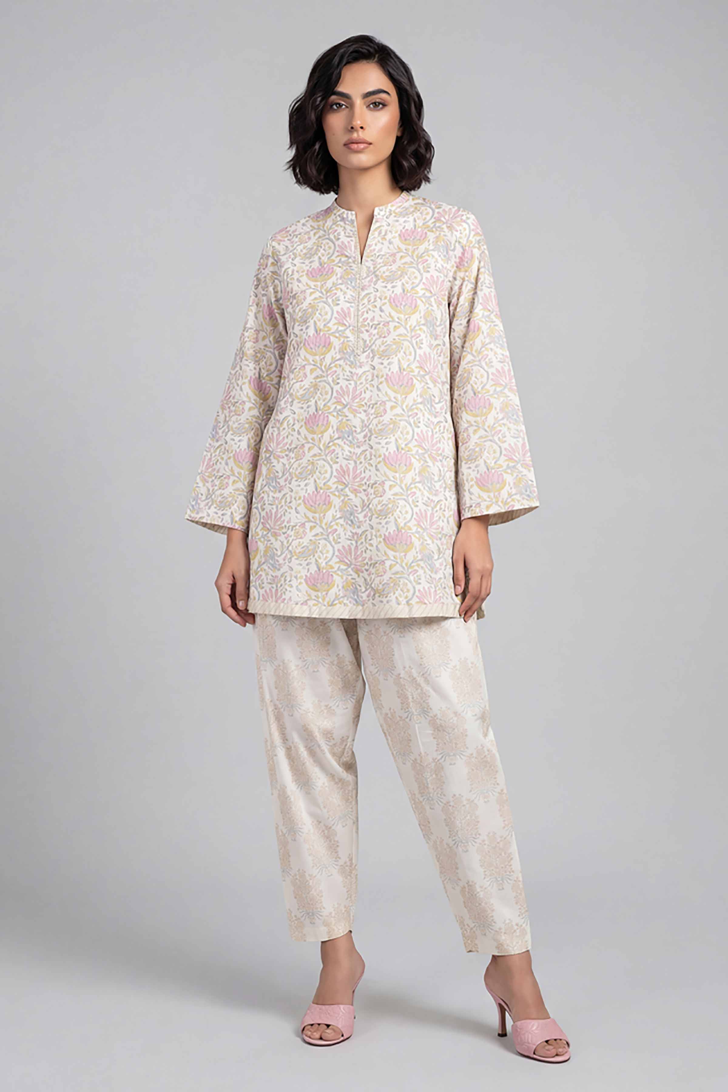 2 Piece - Printed Suit - 42601675 Cream Lawn 2PC Printed