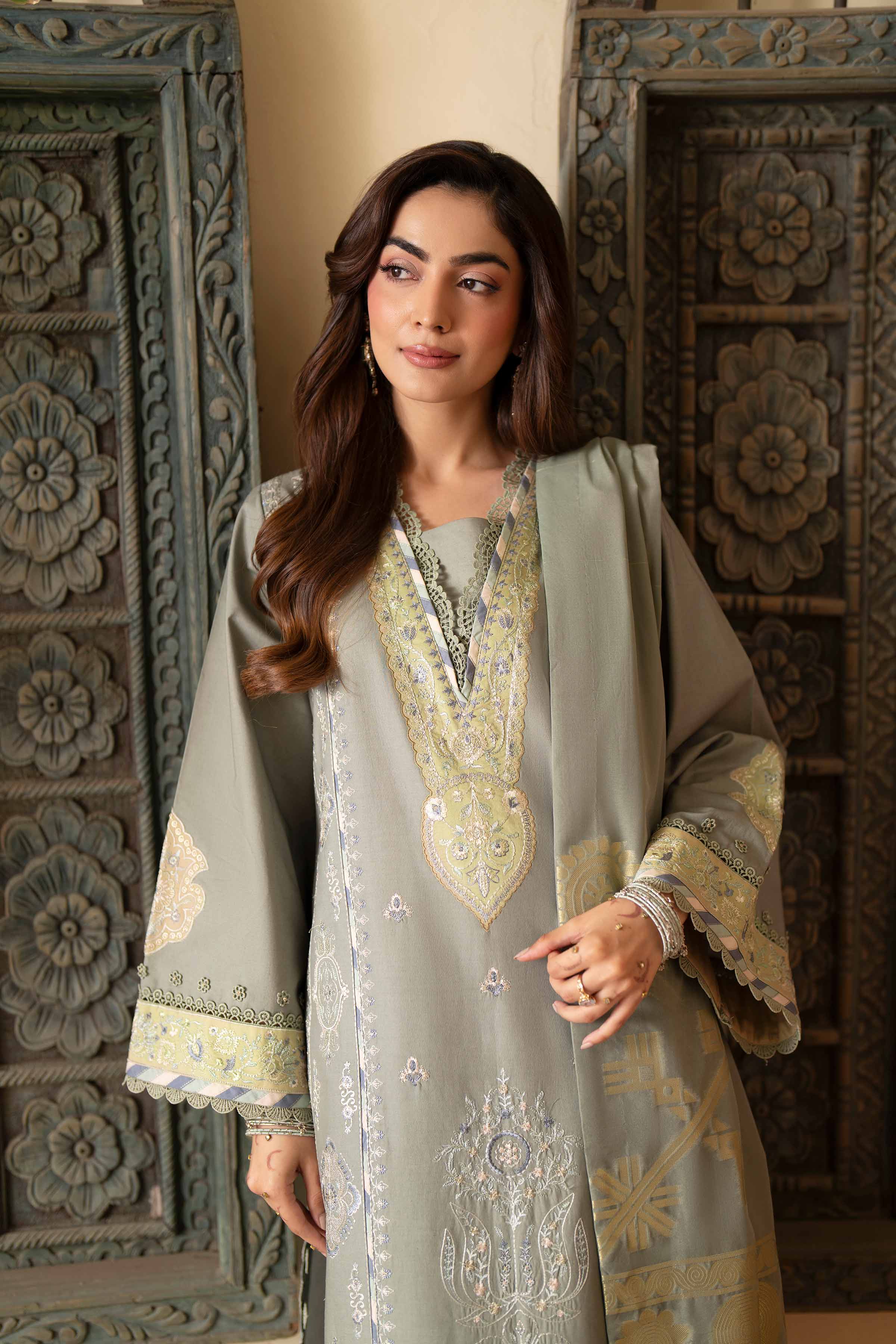 NISHAT UAE 3Pc Embroidered Unstitched Women Green Lawn Suit
