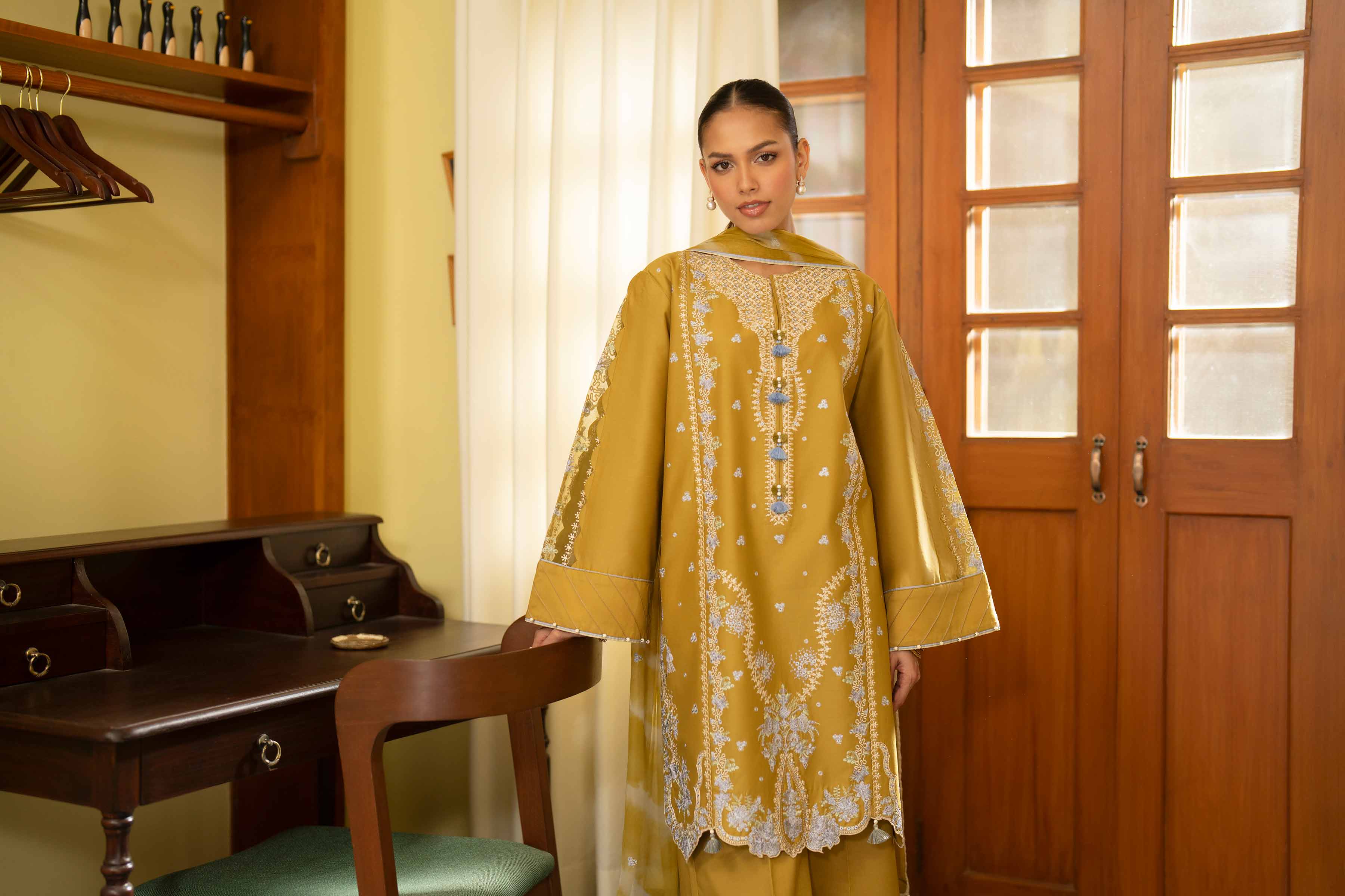3 Piece - Digital Printed Embroidered Suit - 42601696 Lawn 3PC Embroidered
