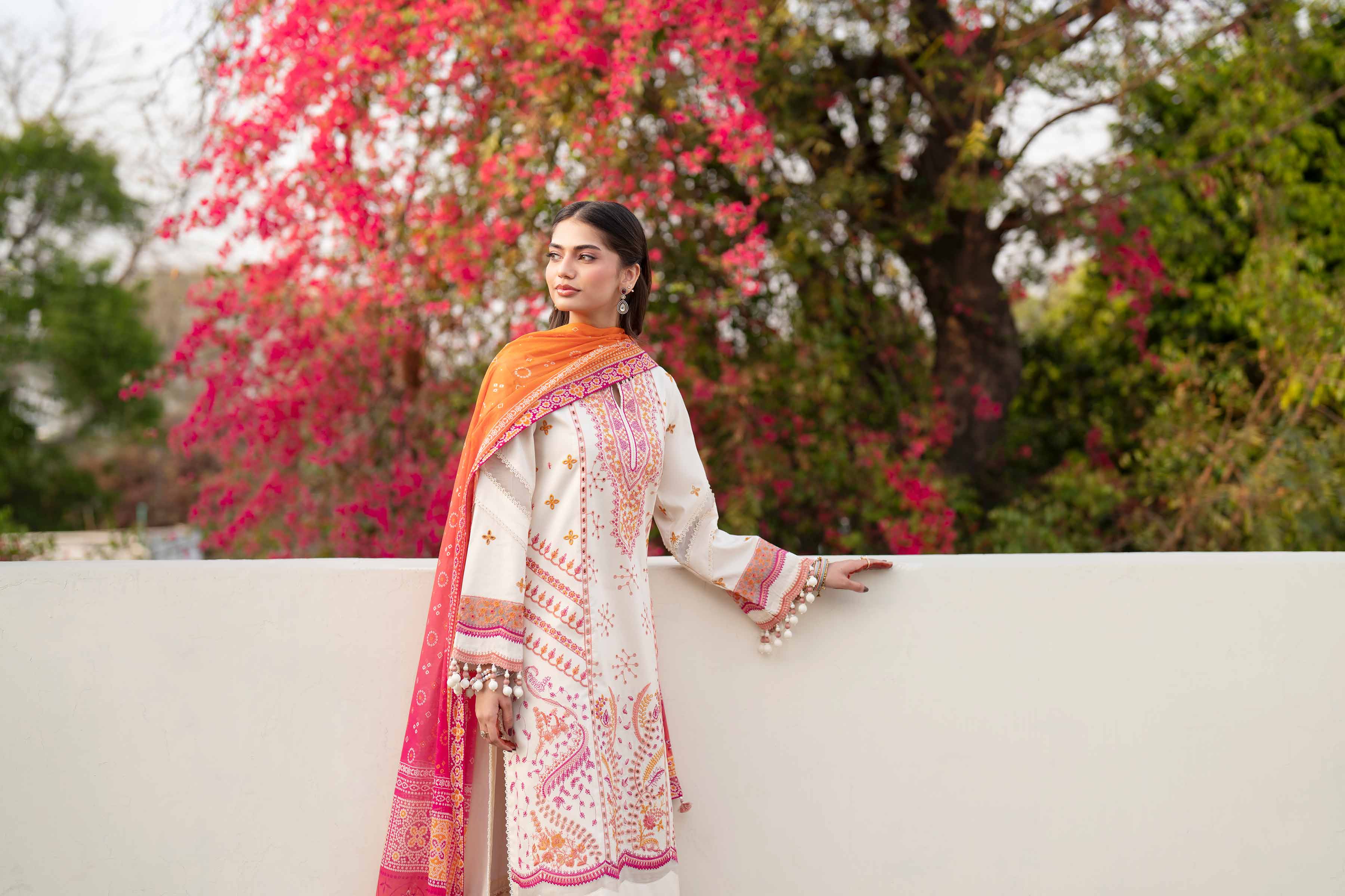 3 Piece - Digital Printed Embroidered Suit - 42601738 Beige Lawn 3PC Embroidered