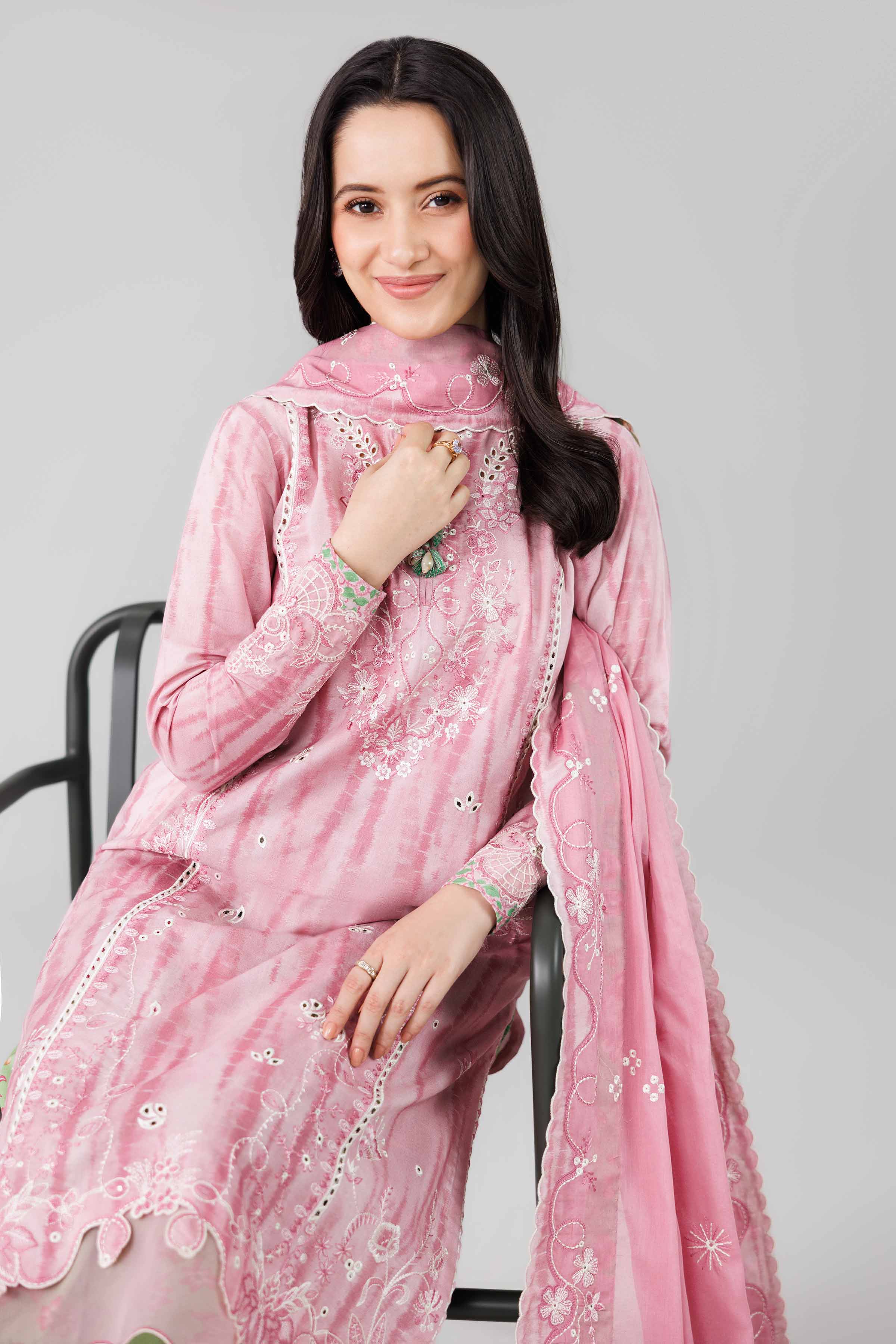 3 Piece - Printed Embroidered Suit - 42601810 Lawn 3PC Embroidered