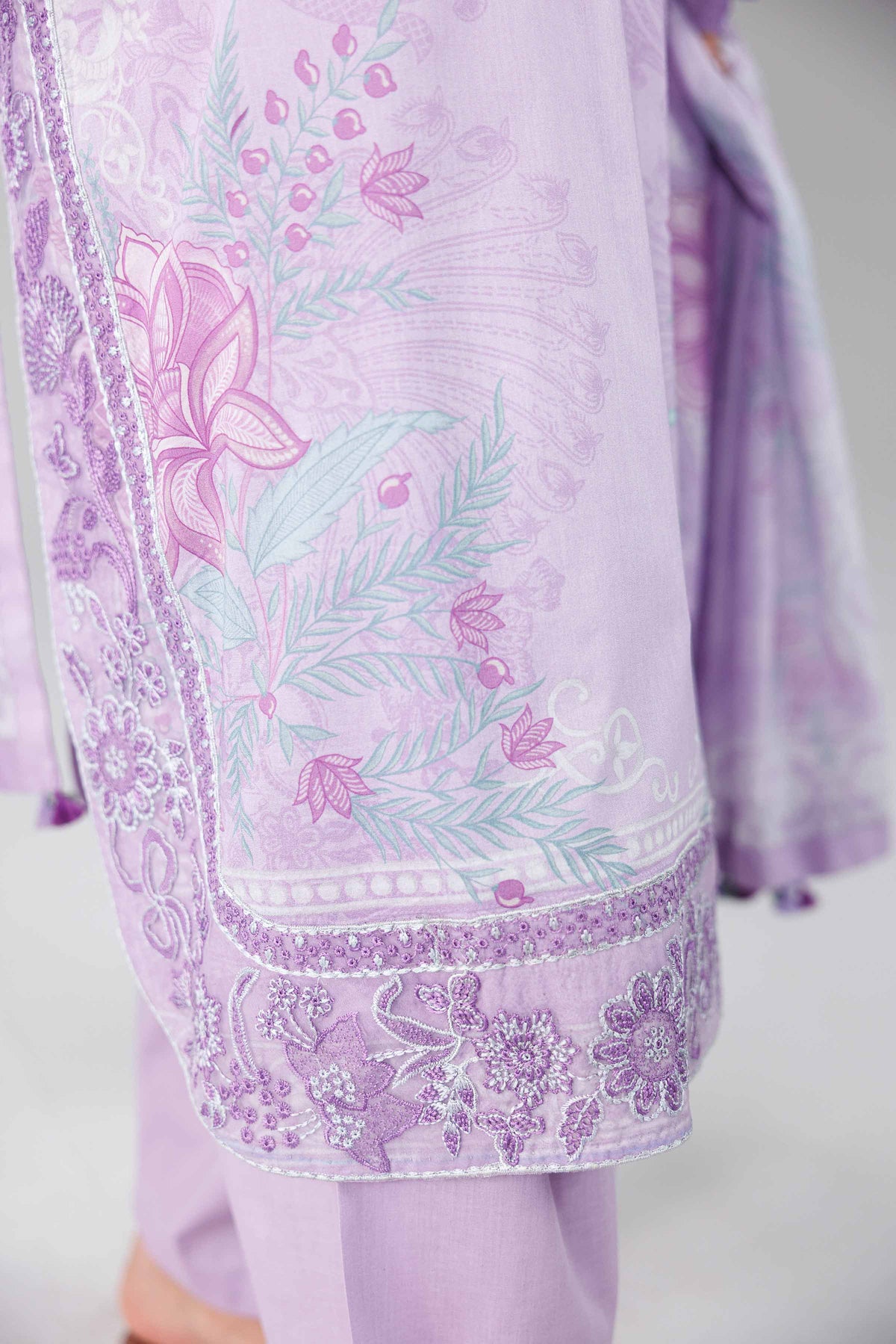 NISHAT UAE 3Pc Embroidered Unstitched Women Purple Lawn Suit