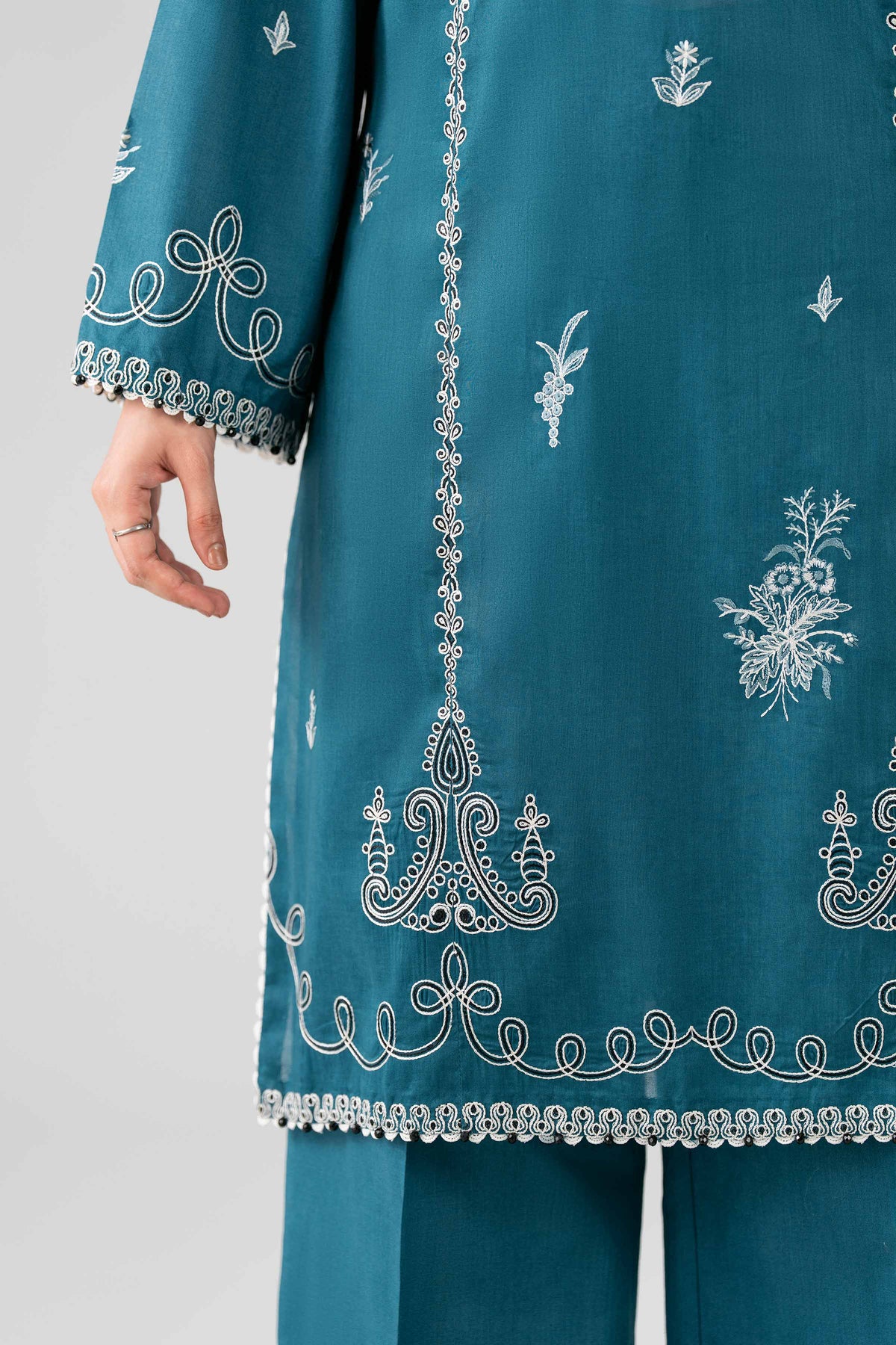 NISHAT UAE 3Pc Embroidered Unstitched Women Green Dobby Suit
