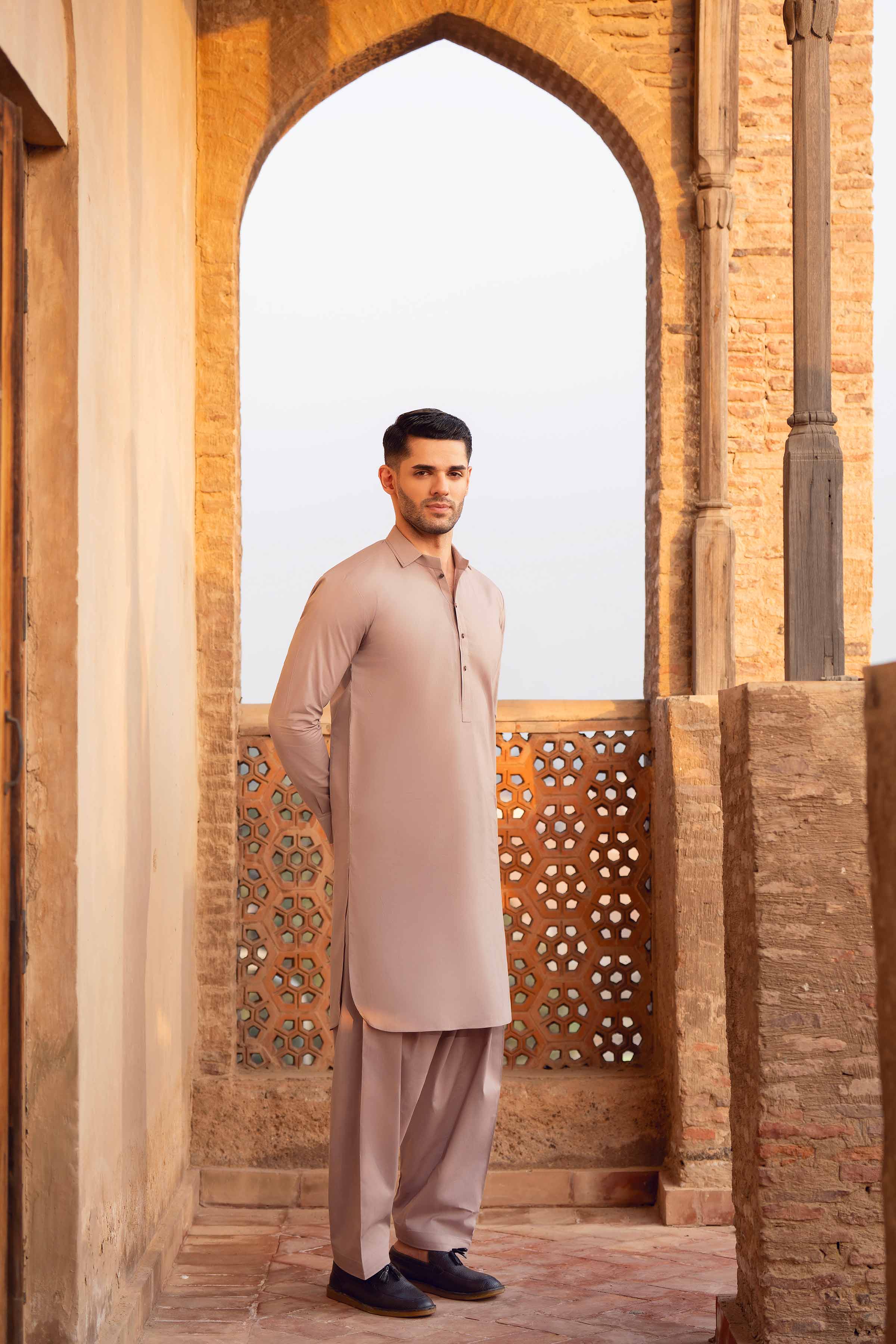 2 Piece - Naqsh Suit - 42608032