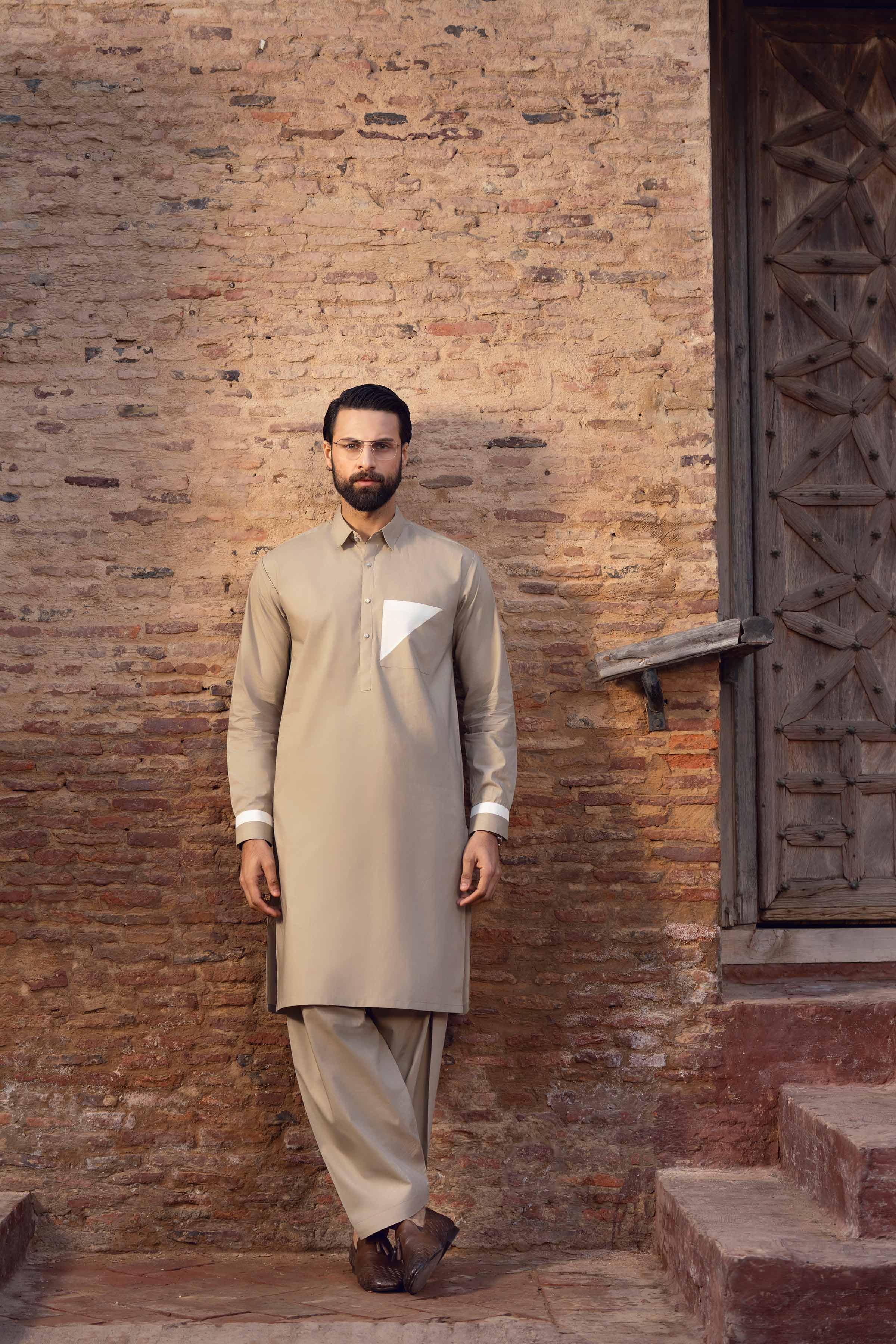 2 Piece - Naqsh Suit - 42608040