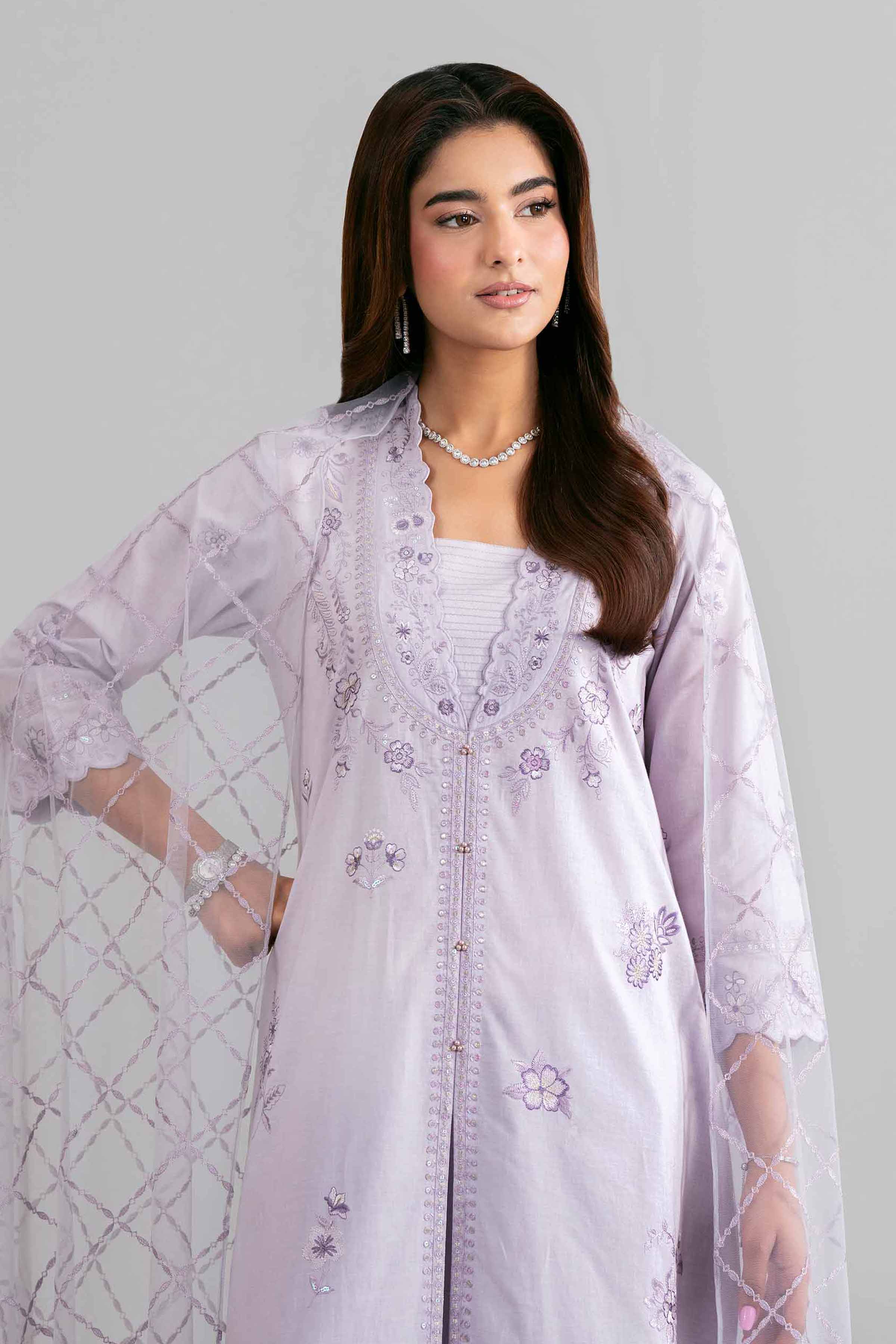 3 Piece - Embroidered Suit - 42619943