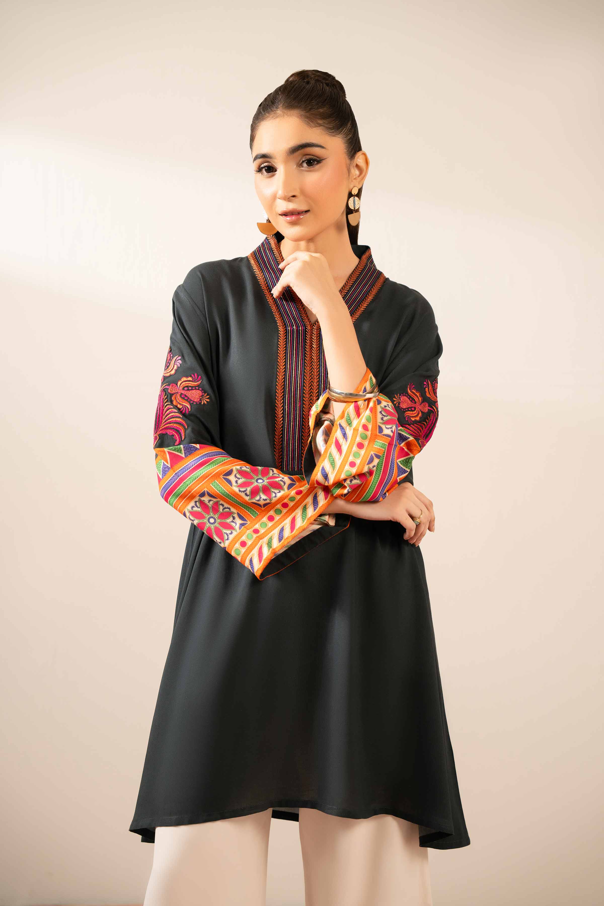 NISHATUAE - Black Embroidered Cambric Ready to wear Tunic