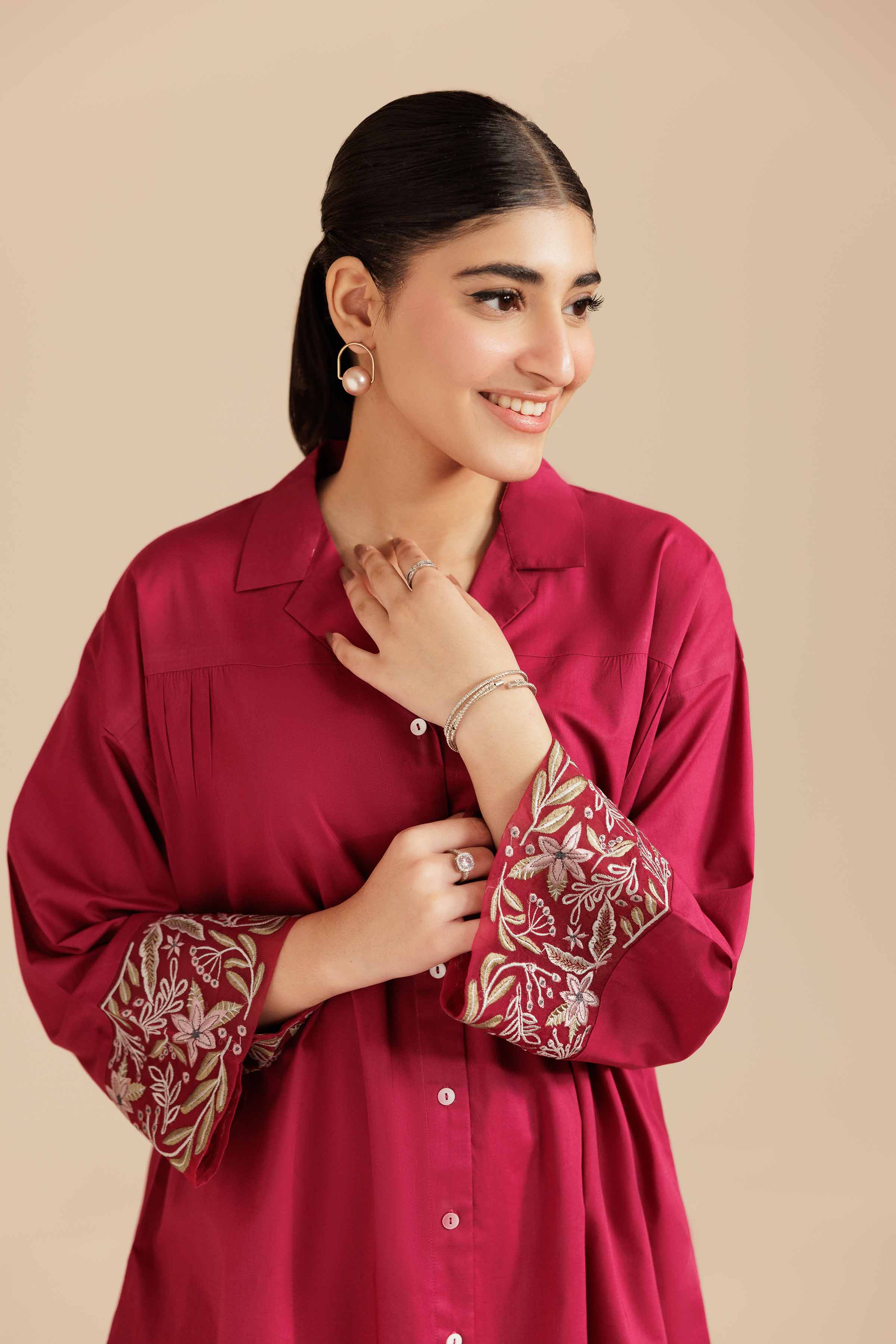 NISHATUAE - Purple Embroidered Cambric Ready to wear Tunic