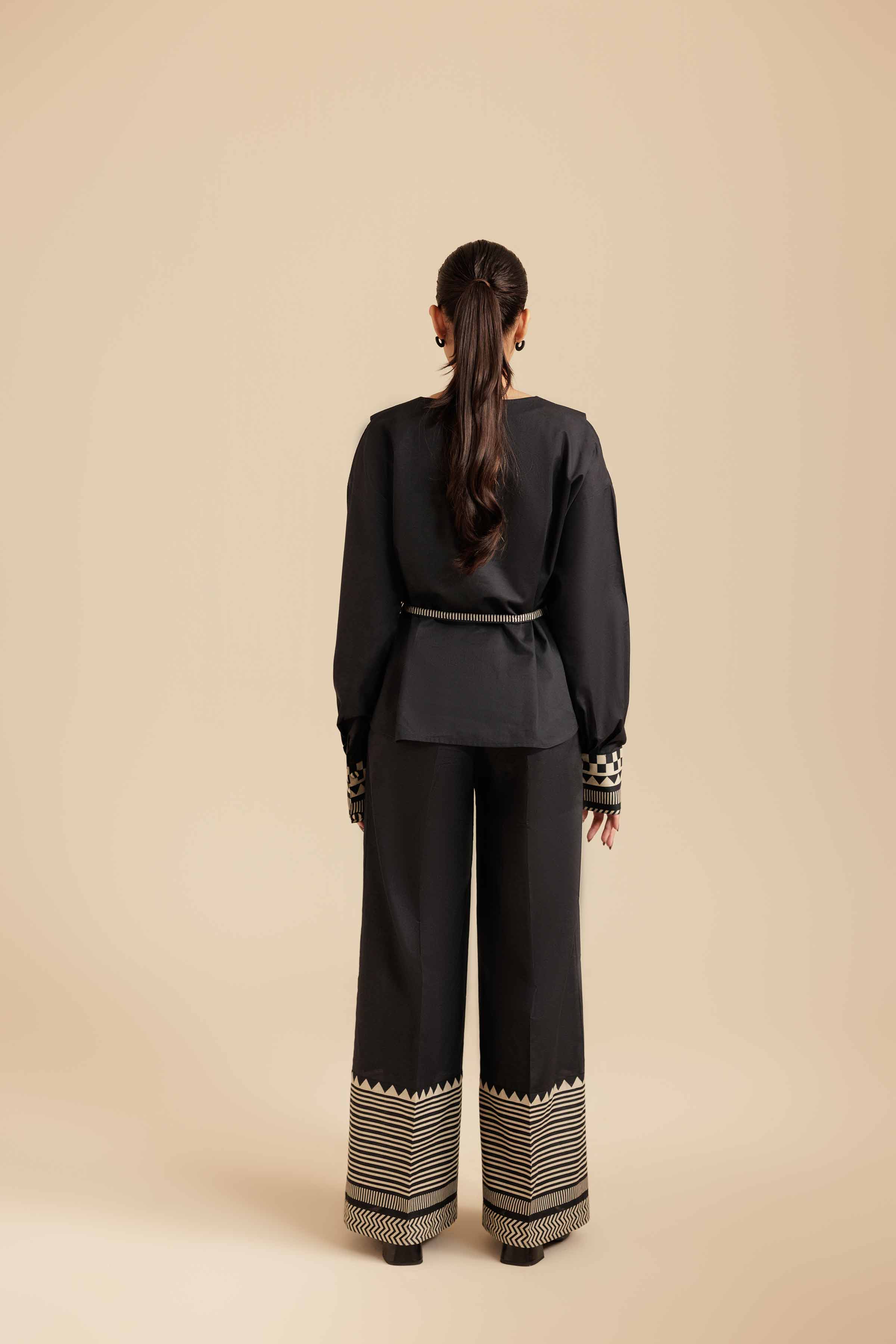 NISHATUAE - Black Printed Cambric 2-piece Ready to wear Dress