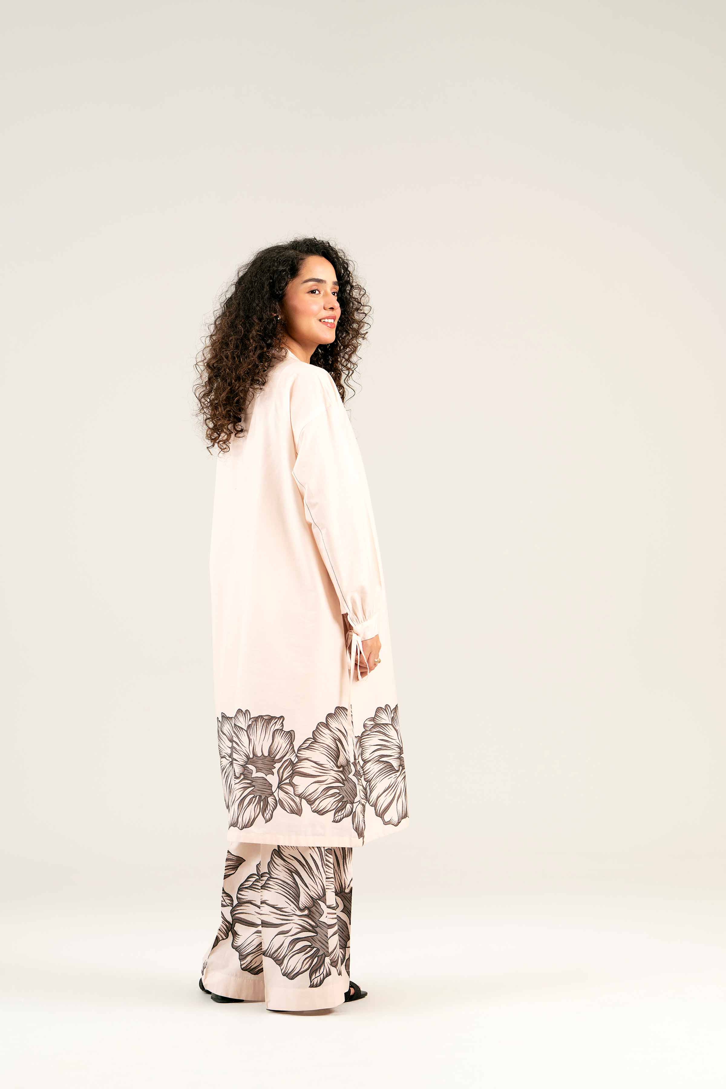 2 Piece - Printed Suit - AS25-25