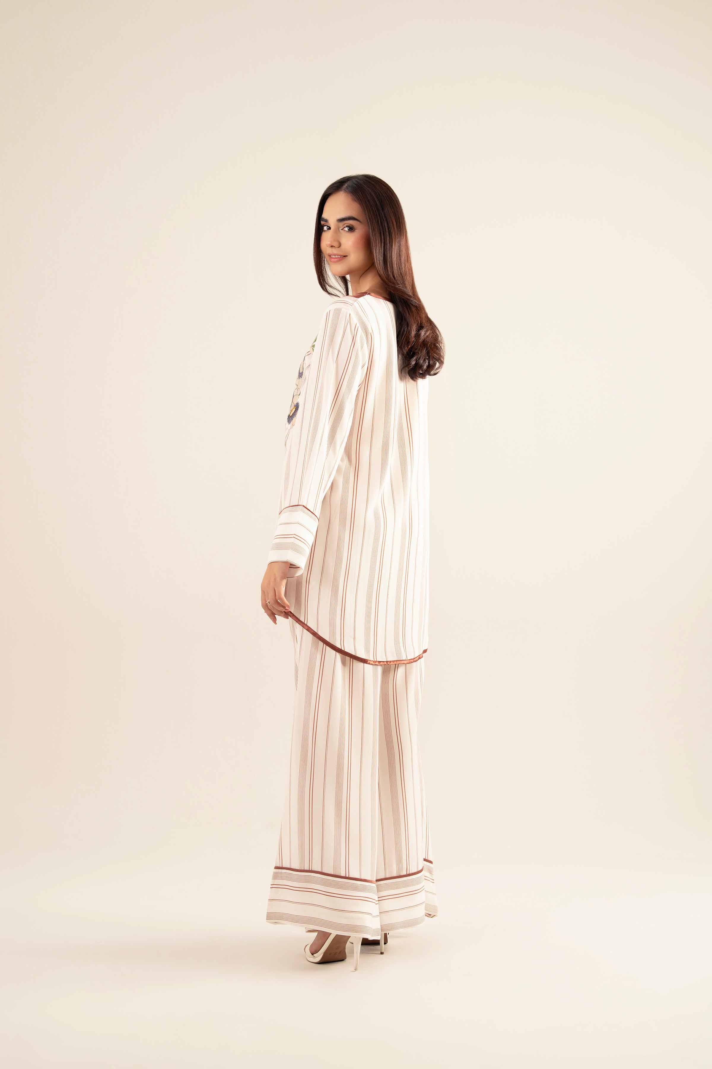 2 Piece - Embroidered Suit - AS25-36