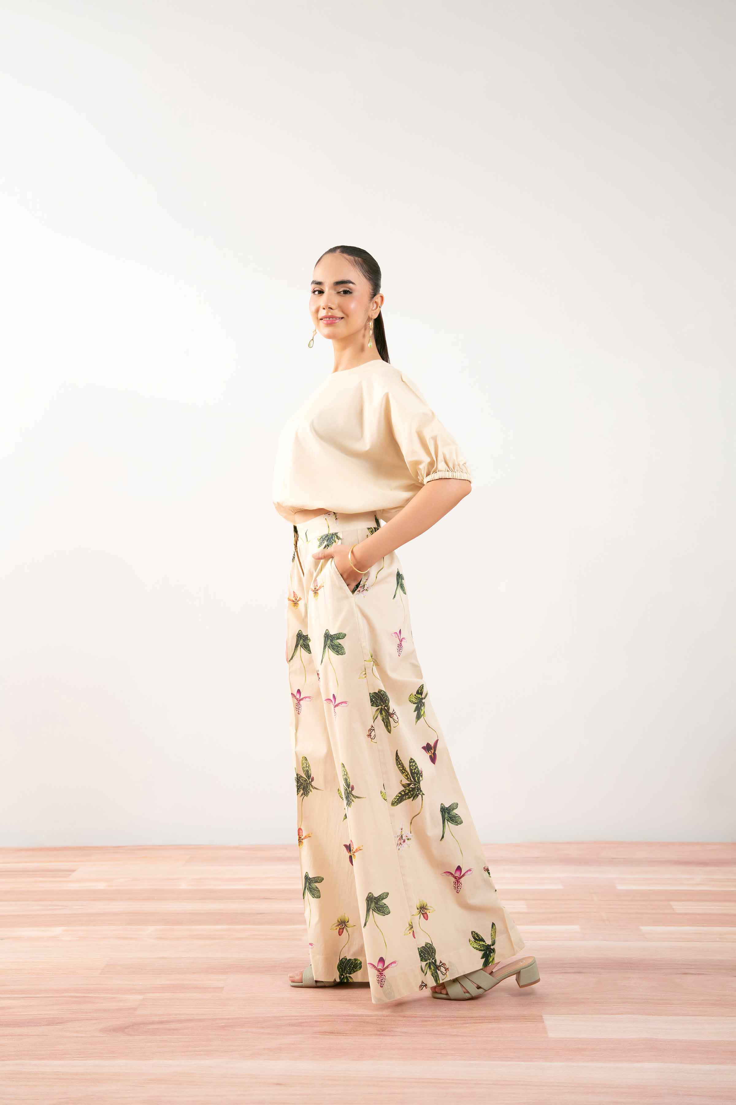 2 Piece - Printed Suit - AS25-70