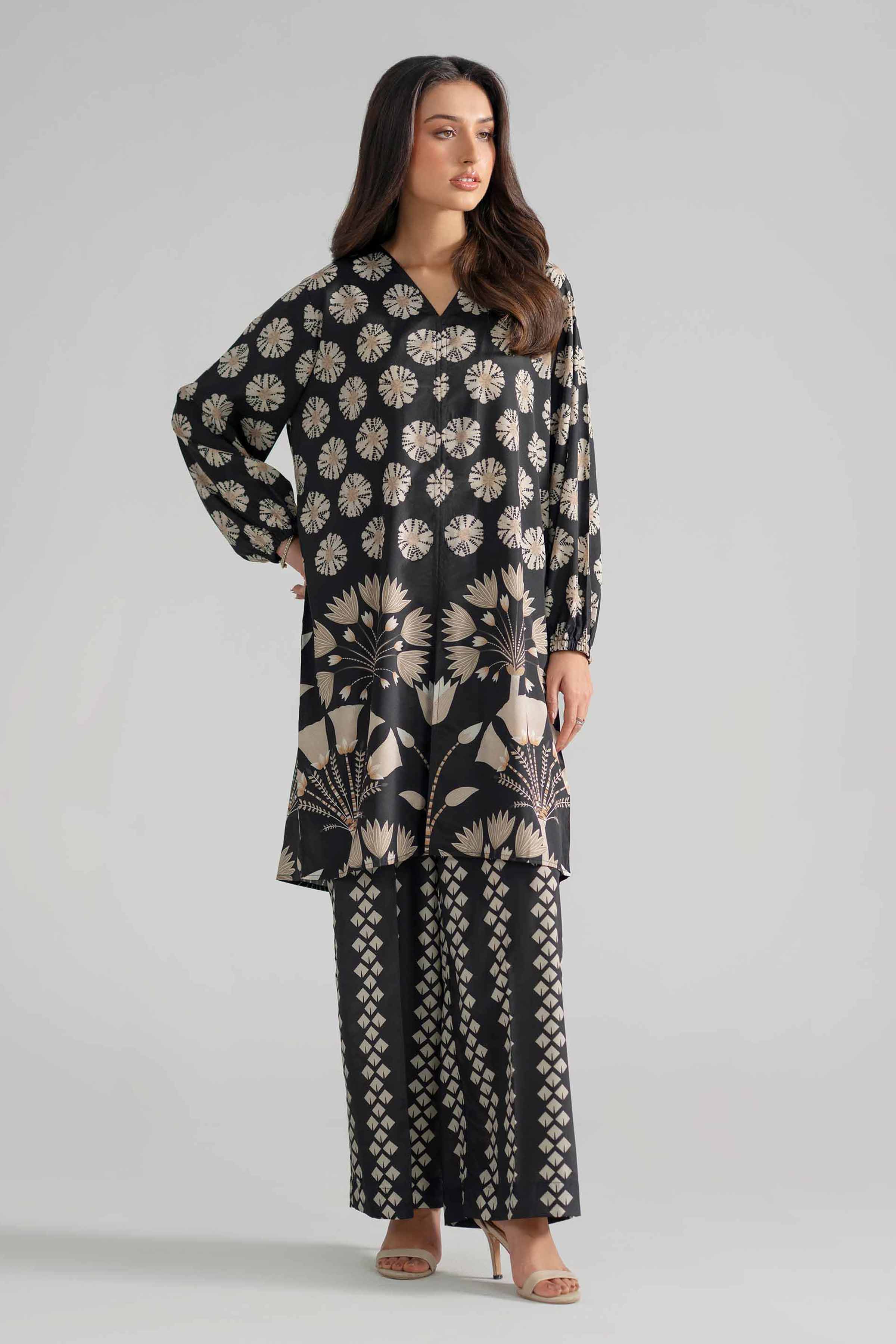 2 Piece - Printed Suit - AS26-62 Black Silk 2PC Printed READY TO WEAR