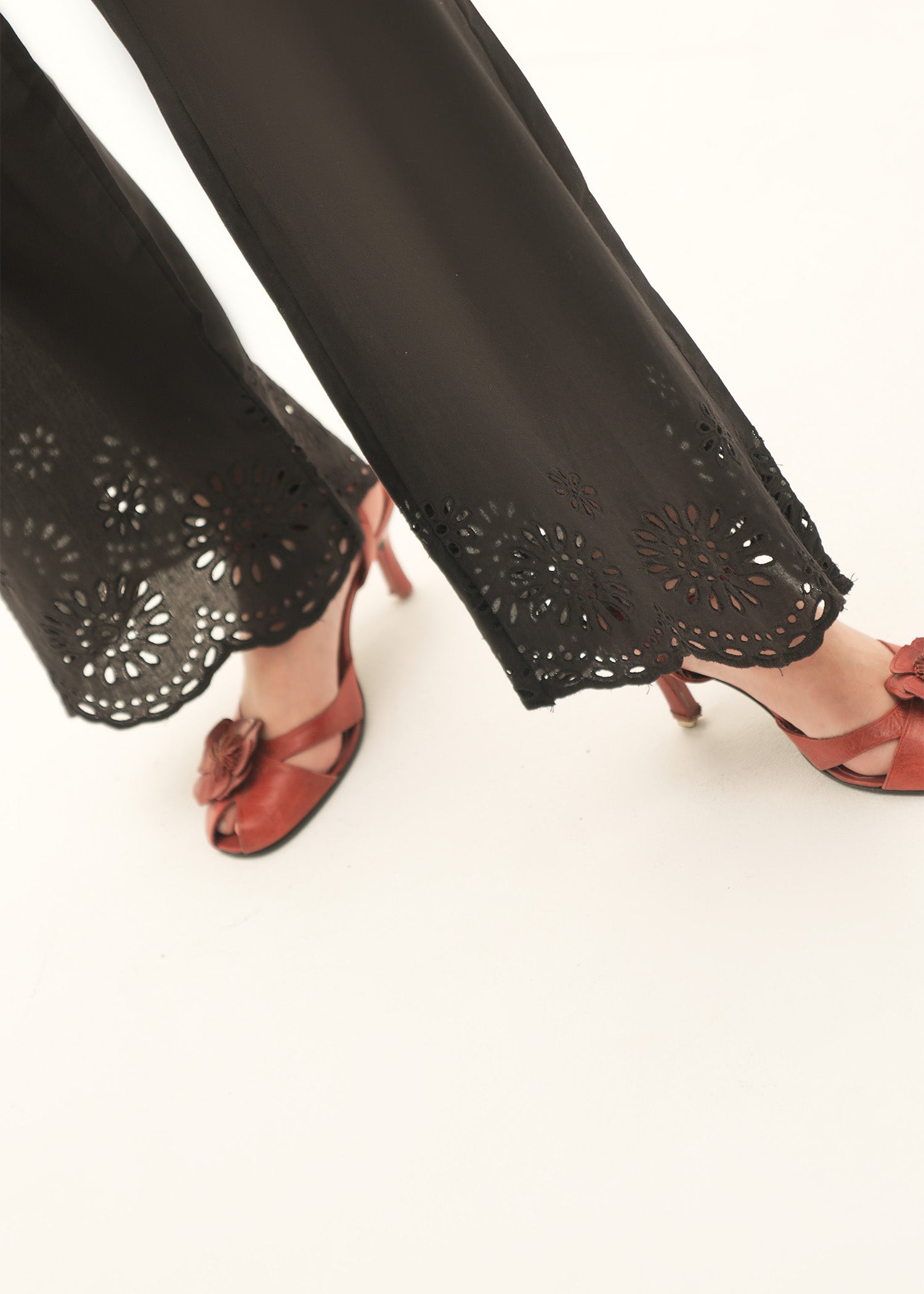 Wide-leg Cotton Trouser with Schiffli Embroidery - KOA