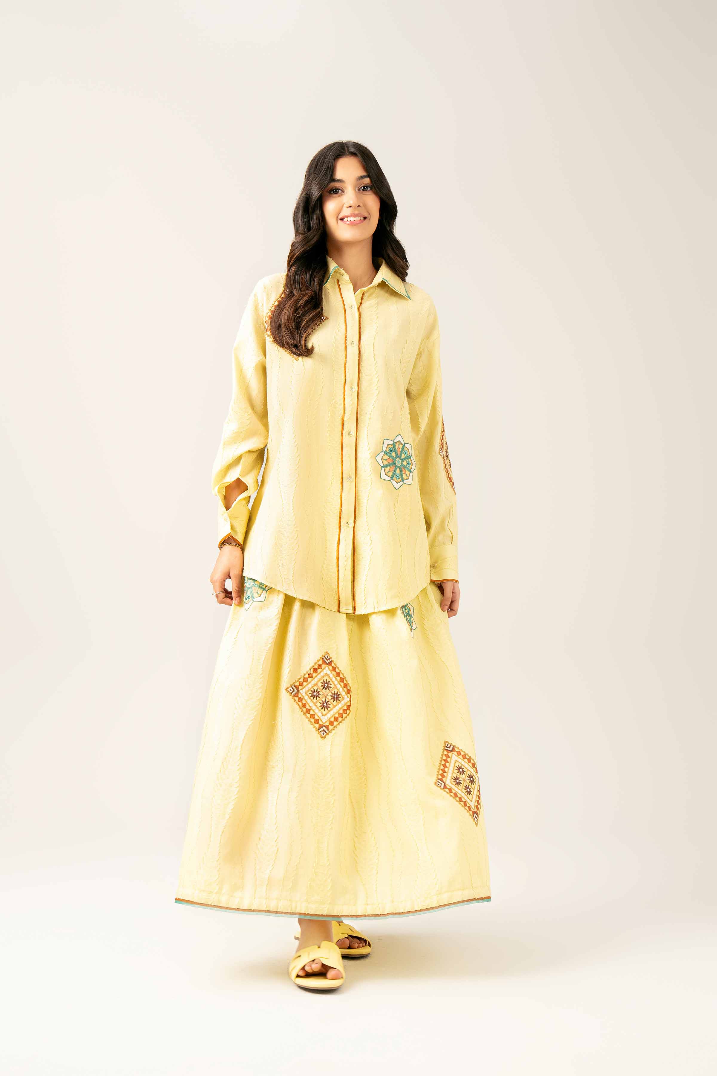 2 Piece - Embroidered Suit - FE25-87