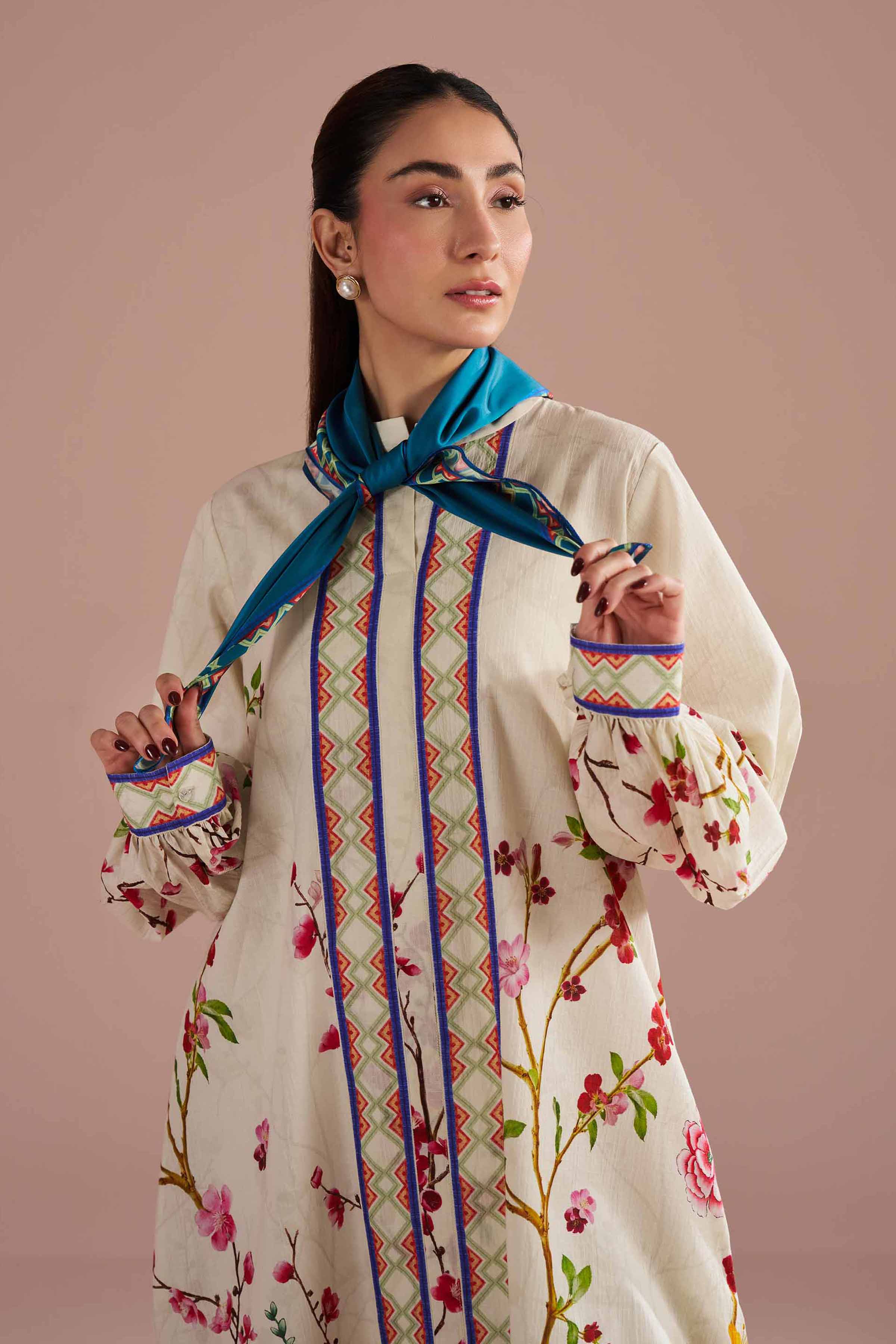 2 Piece - Printed Suit - FE26-25 Off White Seer Sucker 2PC Printed READY TO WEAR