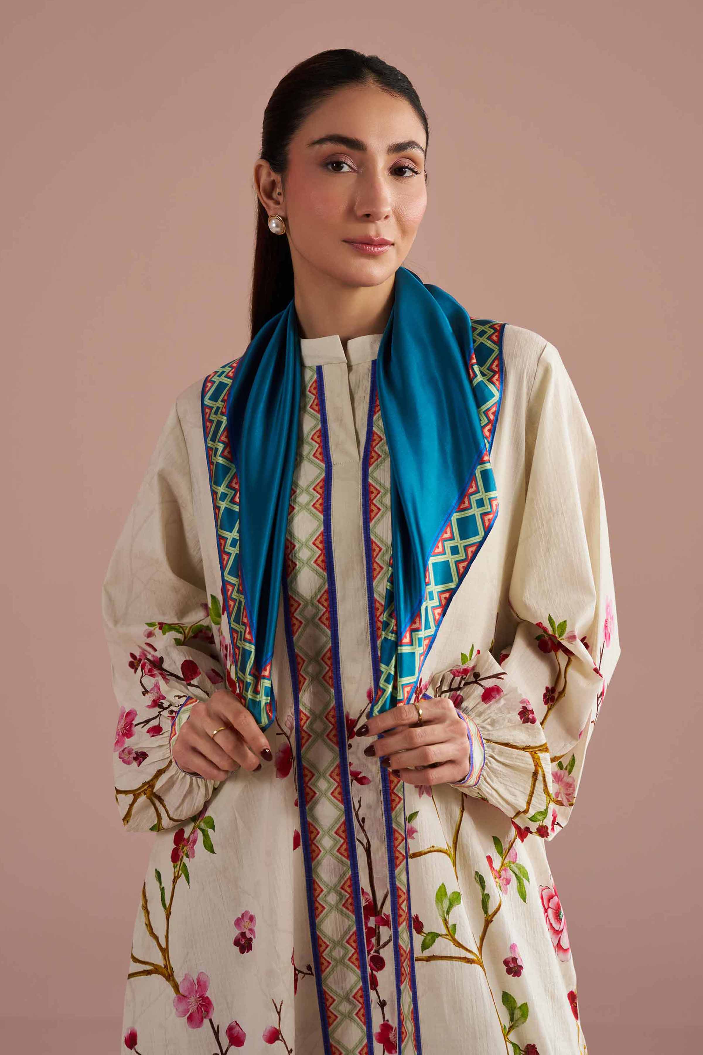 2 Piece - Printed Suit - FE26-25 Off White Seer Sucker 2PC Printed READY TO WEAR