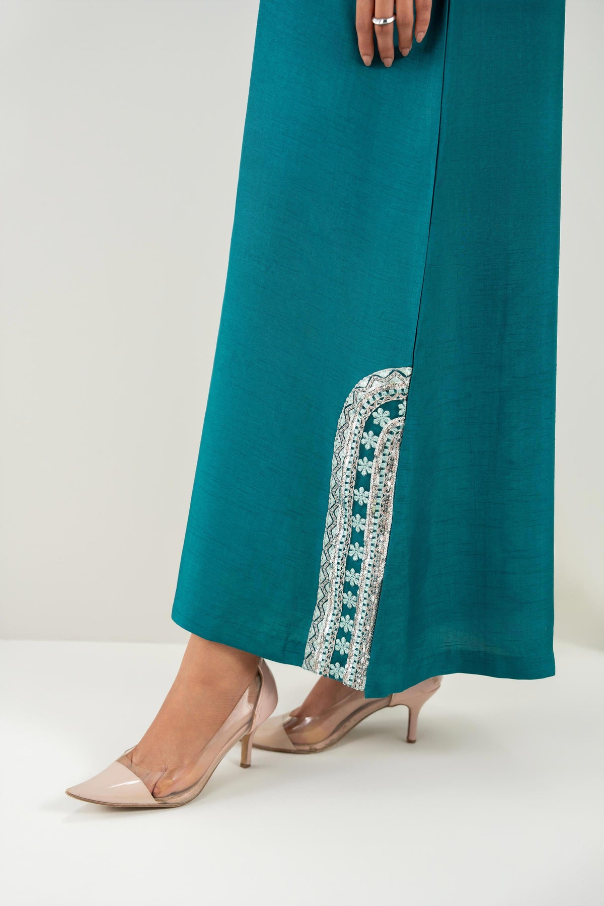 Embroidered Kaftan - FW25-66