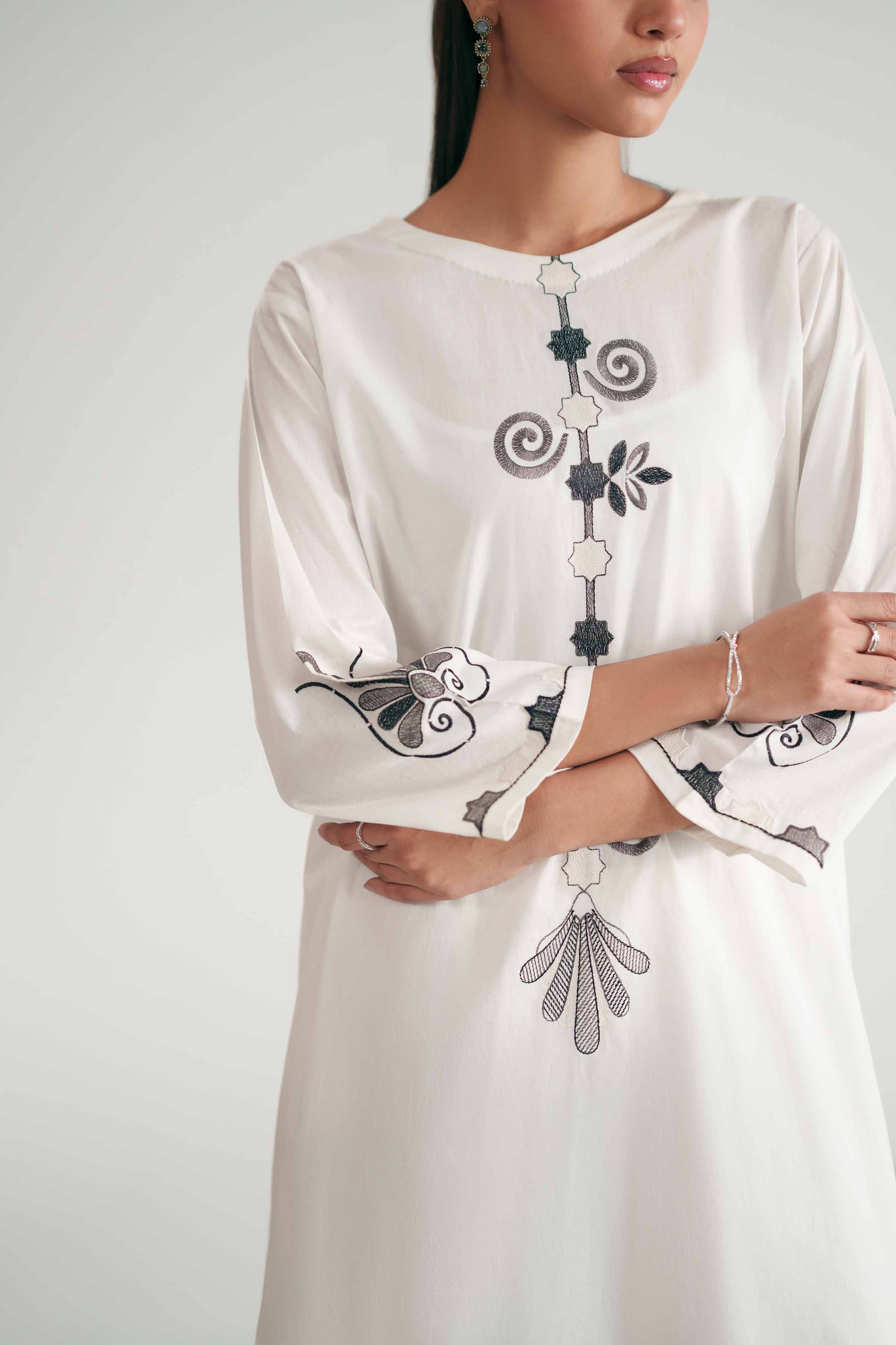 2 Piece - Embroidered Suit - KFE26-171 White Cambric 2PC Embroidered READY TO WEAR