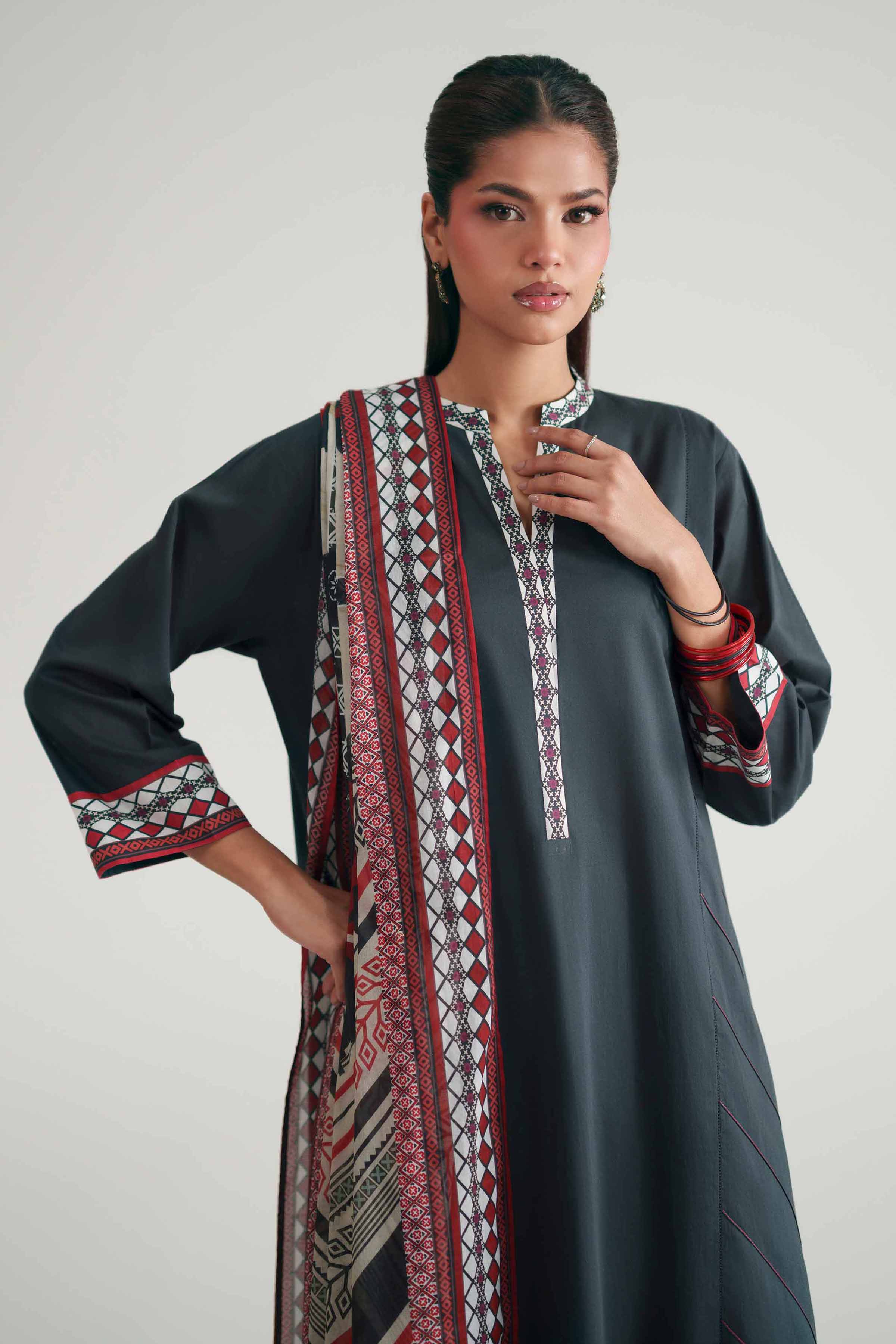 3 Piece - Printed Suit - KFE26-208 Black Cambric 3PC Printed READY TO WEAR