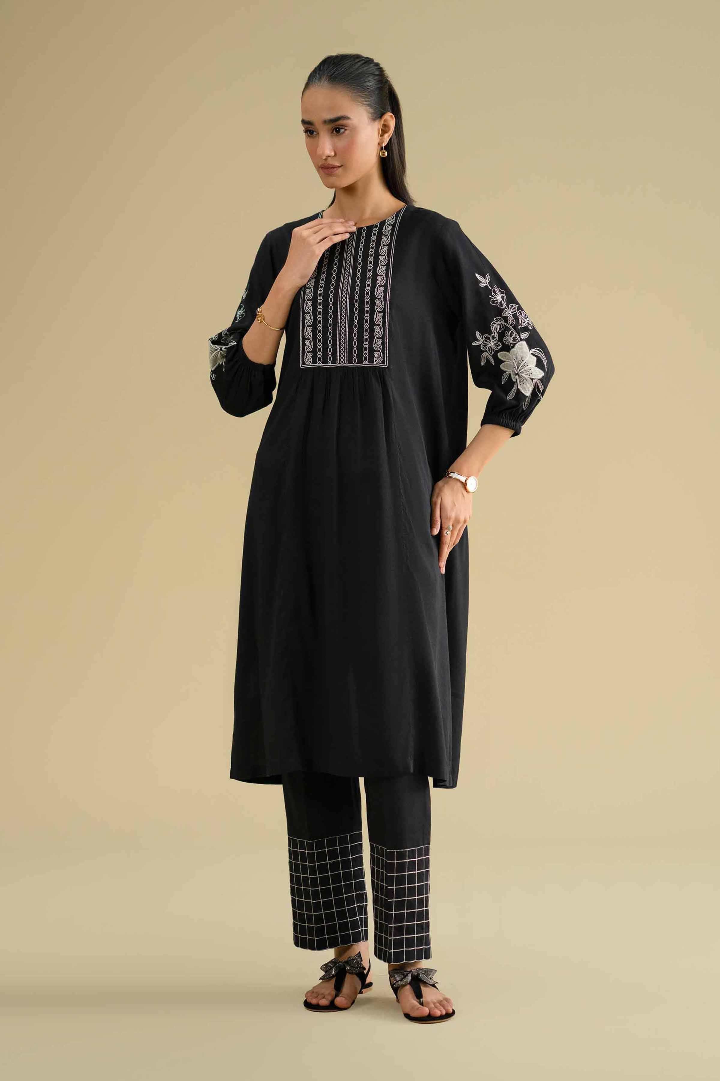 2 Piece - Embroidered Suit - KFE26-41