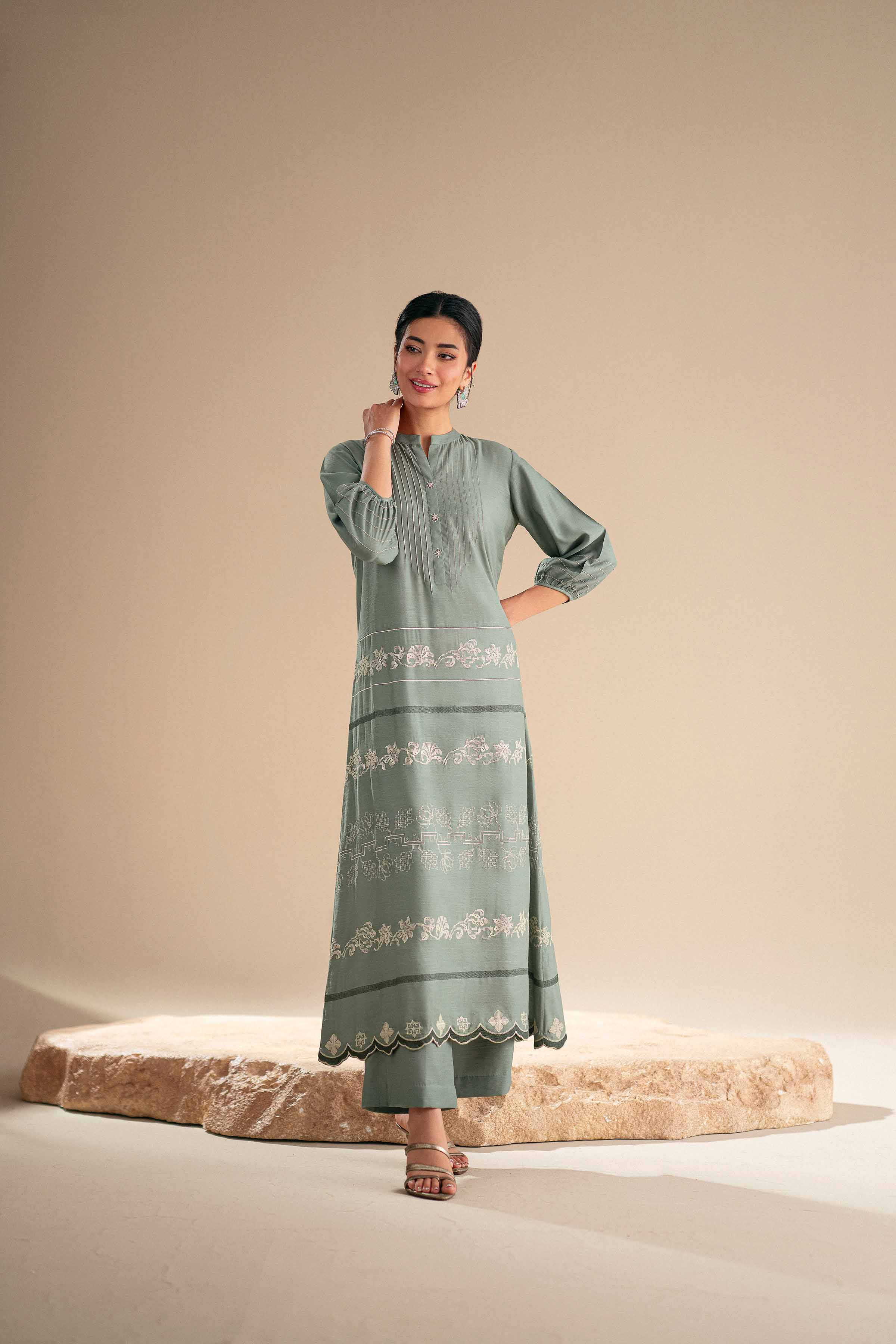 2 Piece - Embroidered Suit - KFS25-90