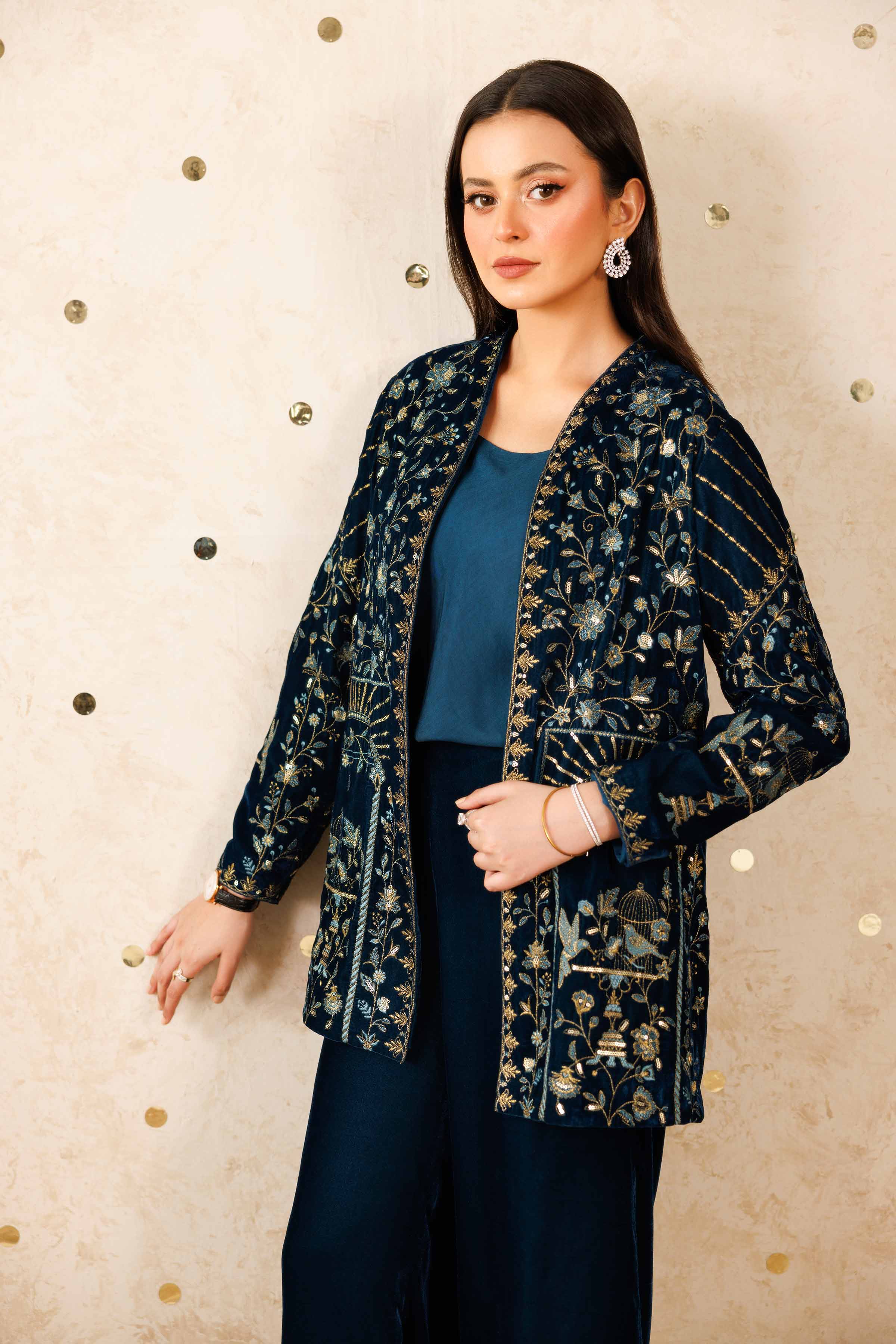 NISHATUAE - Blue Embroidered Velvet 3-piece Ready to wear Suit