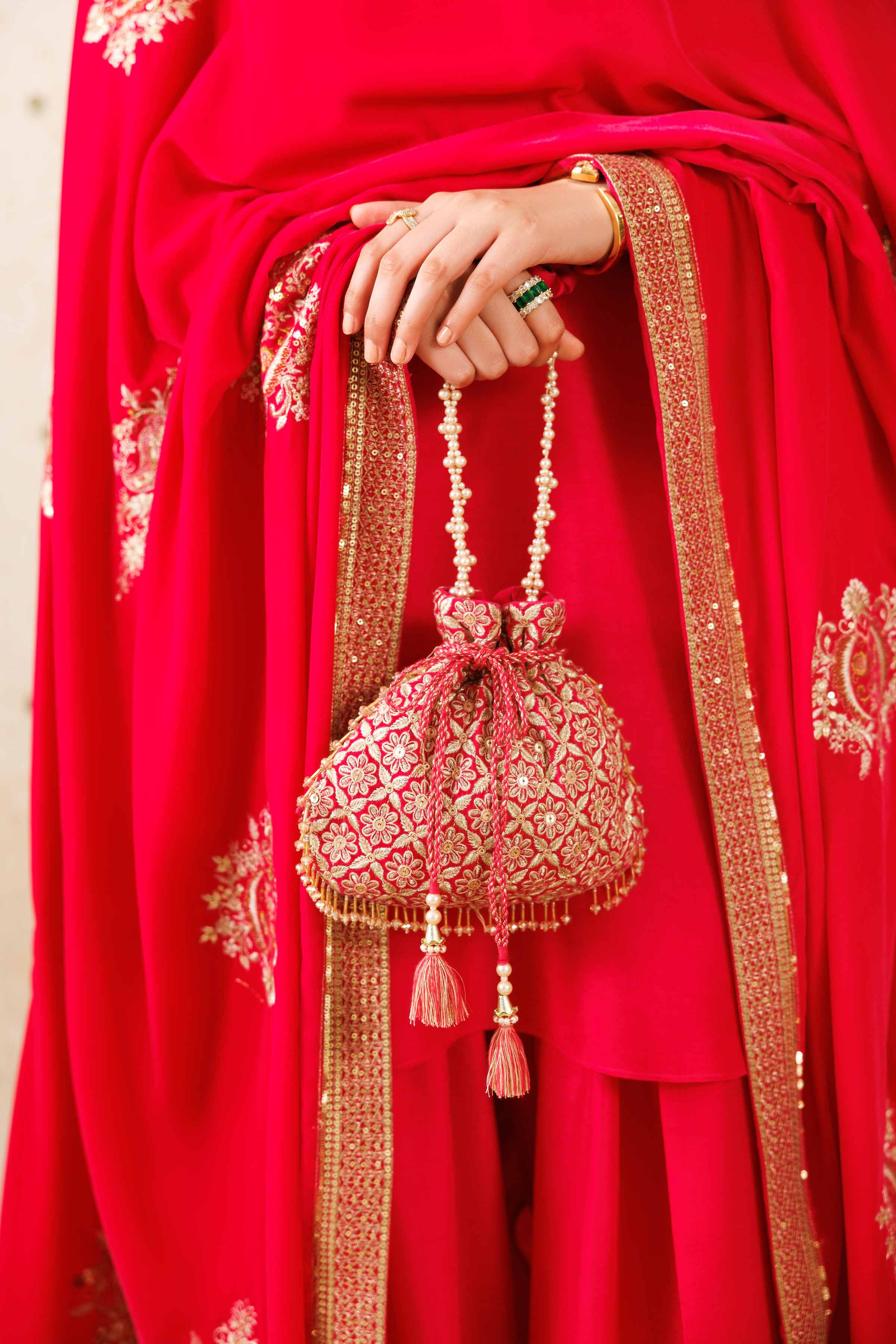 NISHATUAE - Pink Embroidered Velvet Pouch