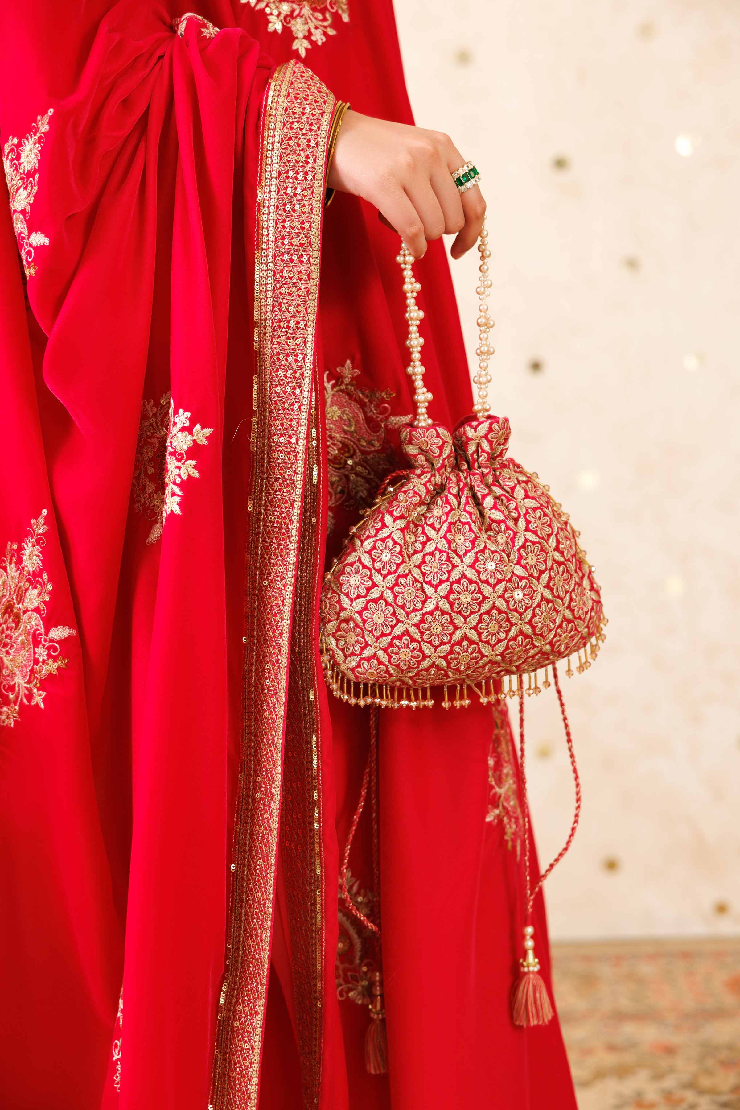NISHATUAE - Pink Embroidered Velvet Pouch