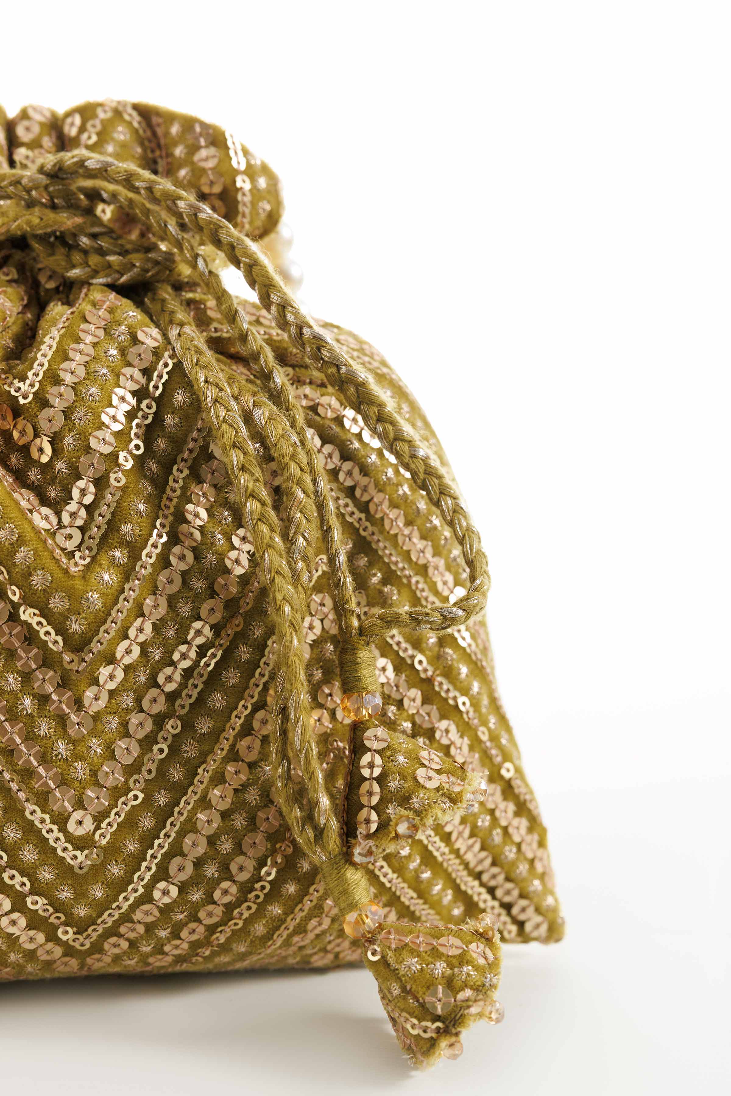 NISHATUAE - Olive Embroidered Velvet Pouch
