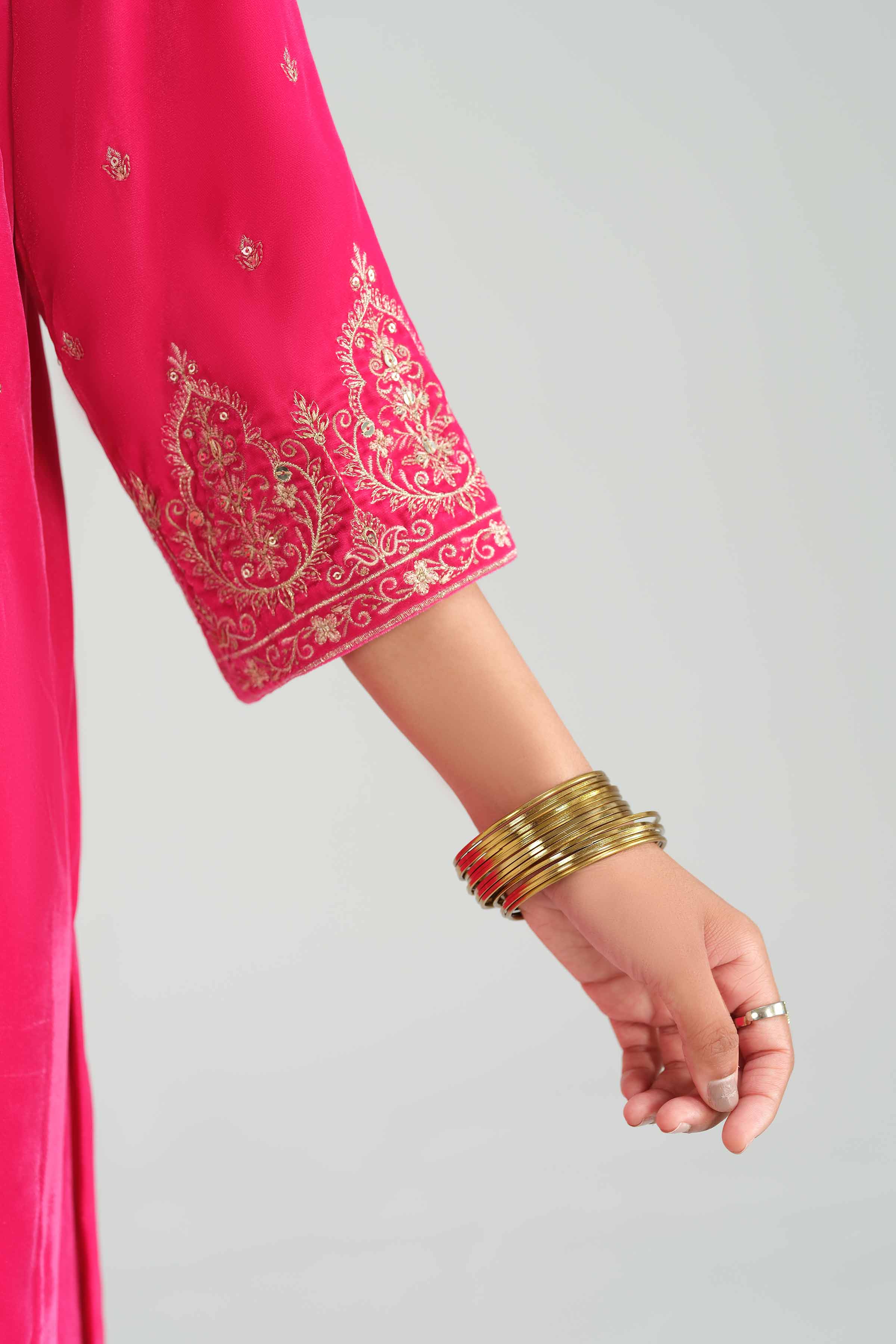 NISHATUAE - Pink Embroidered Velvet 2-piece Ready to wear Dress