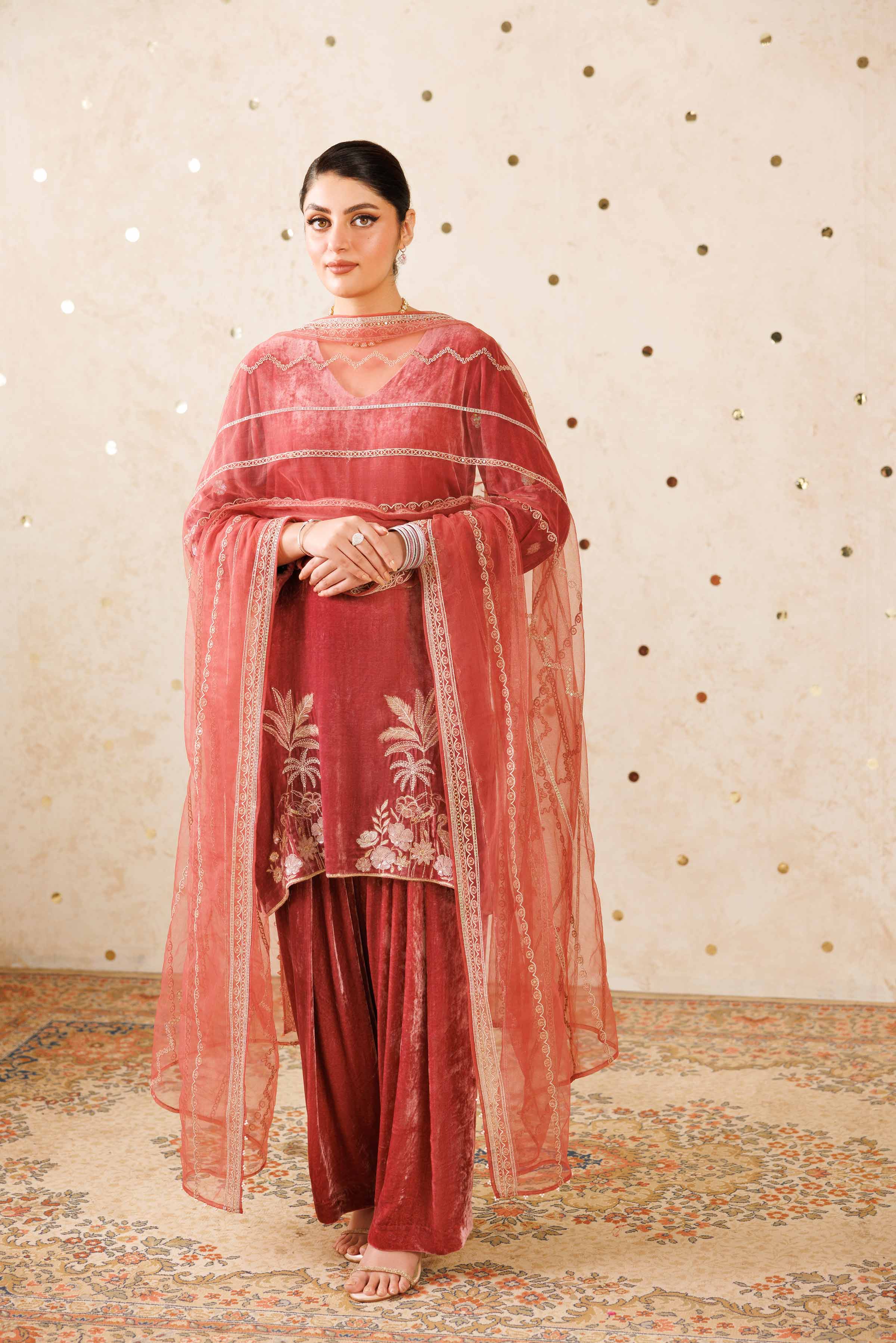 NISHATUAE - Pink Embroidered Velvet 3-piece Ready to wear Suit