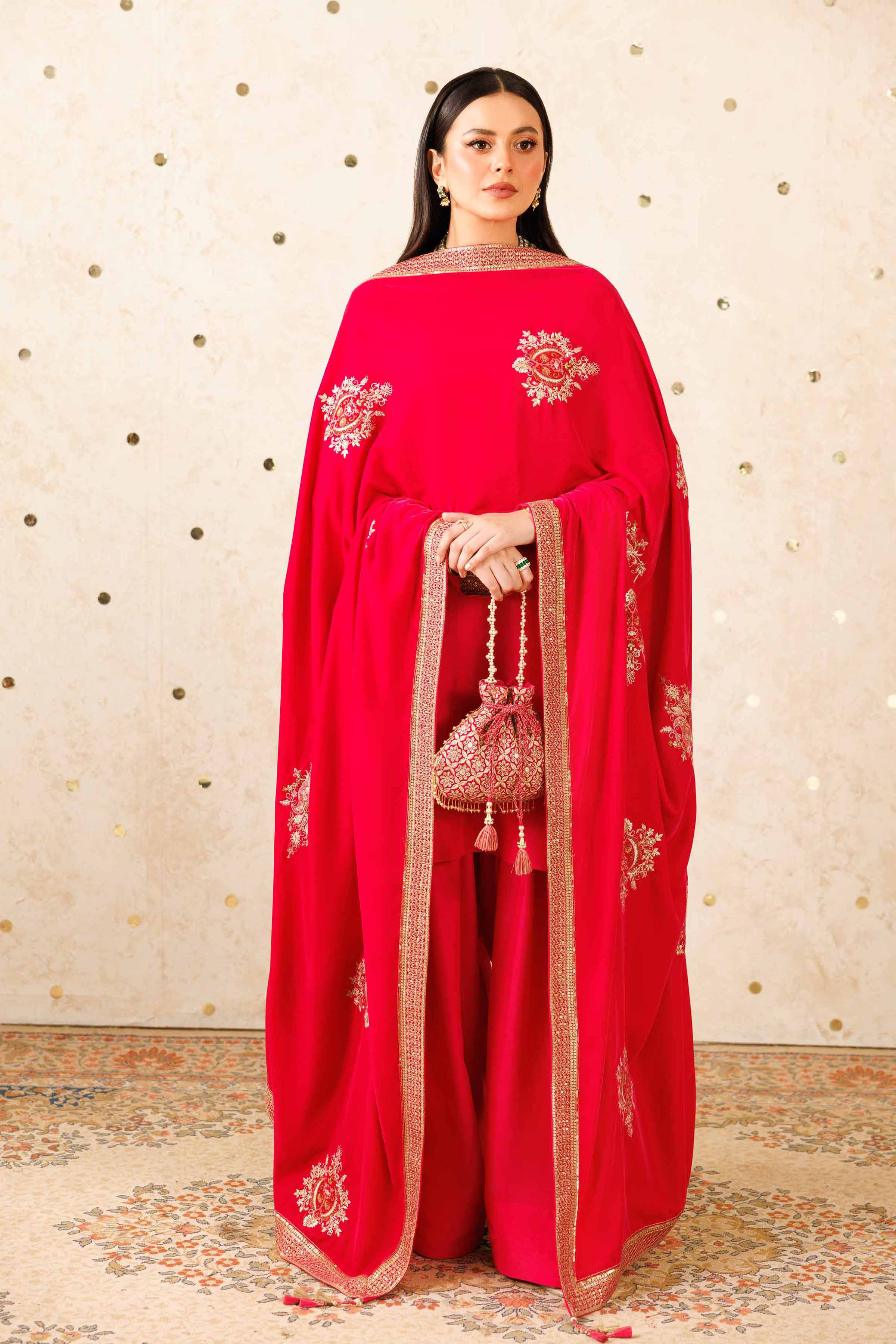 NISHATUAE - Red Embroidered Velvet shawl
