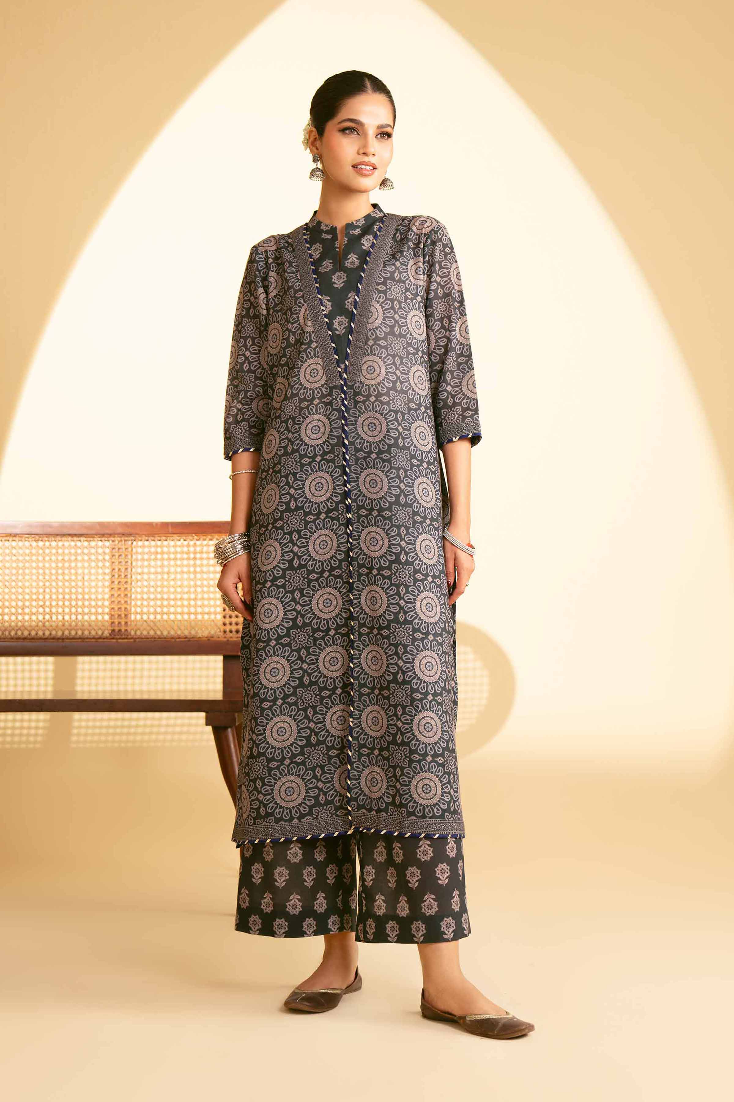 2 Piece - Printed Suit - KPE25-02