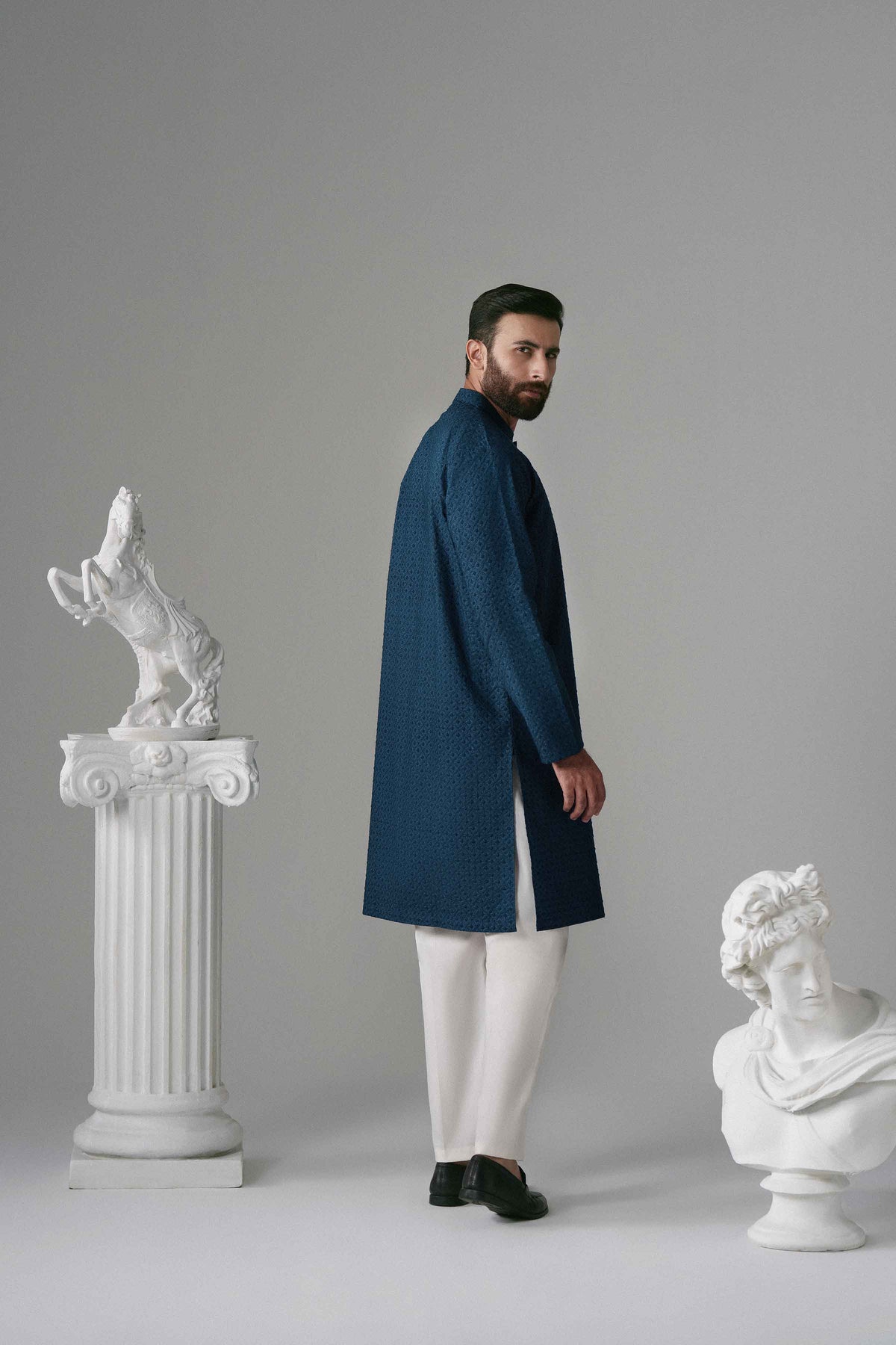 Blue Embroidered Kurta in Cotton ready-to-wear