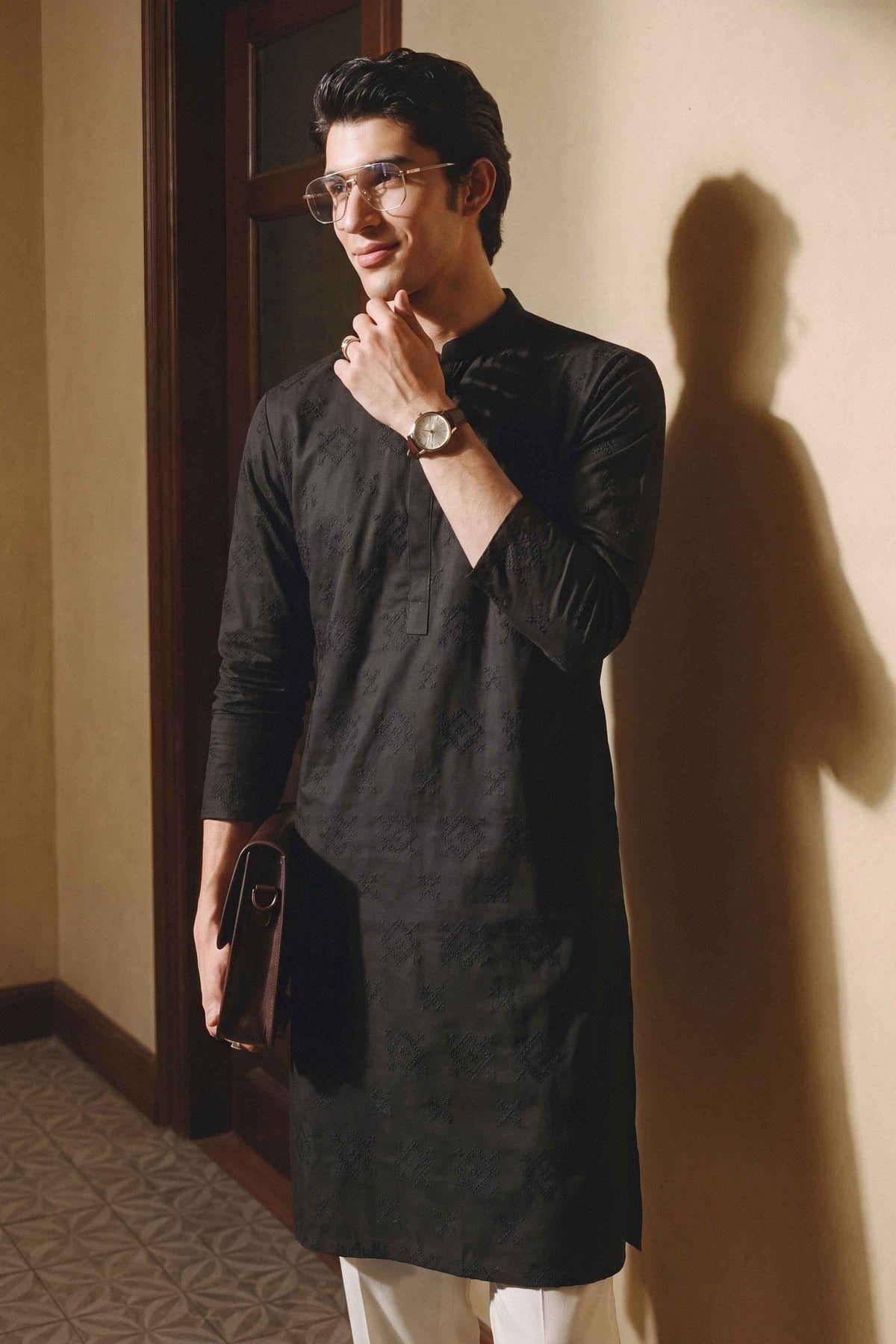 Black Embroidered Kurta in Cotton ready-to-wear