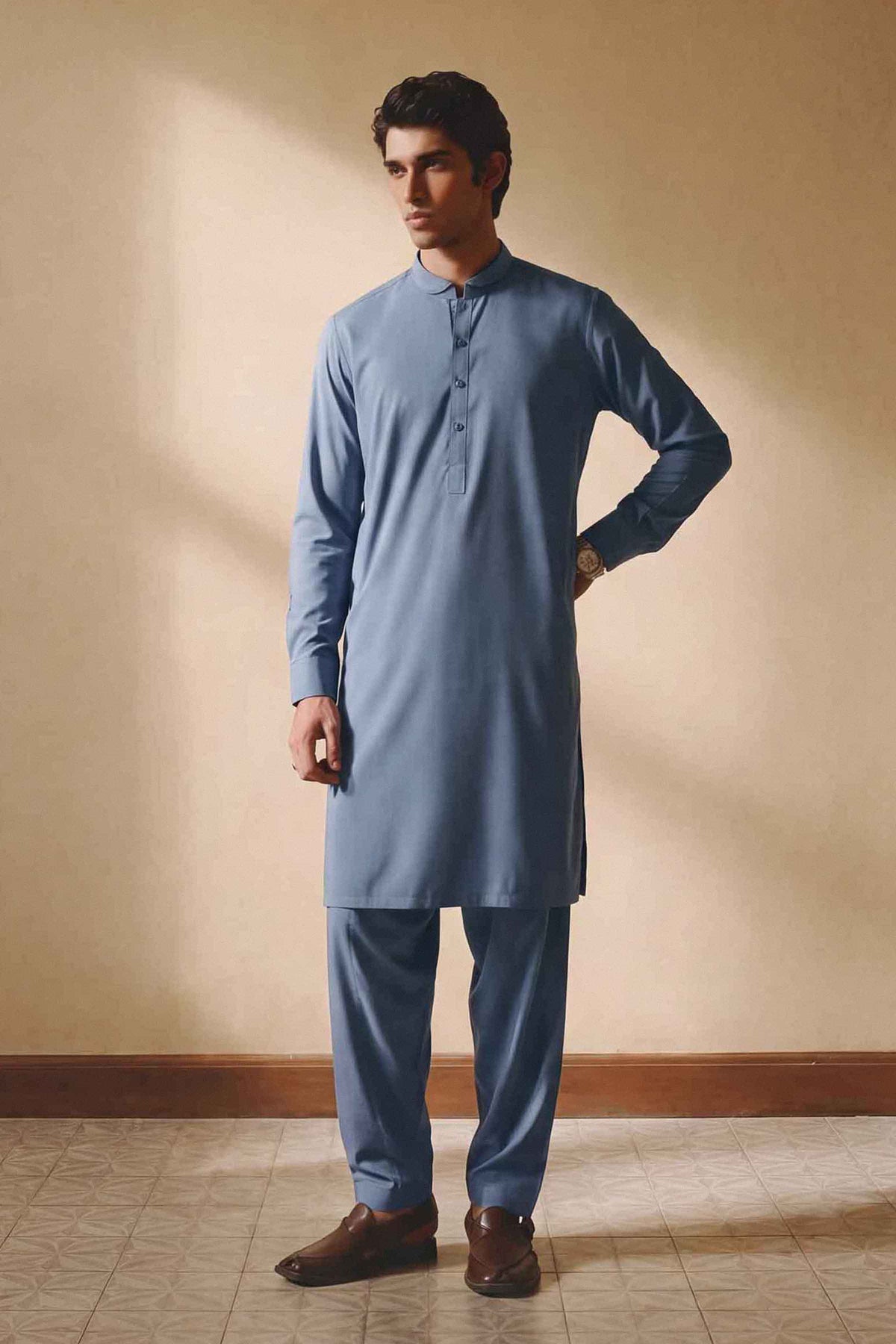 Grey 2-Piece Solid Suit in Boski ready-to-wear
