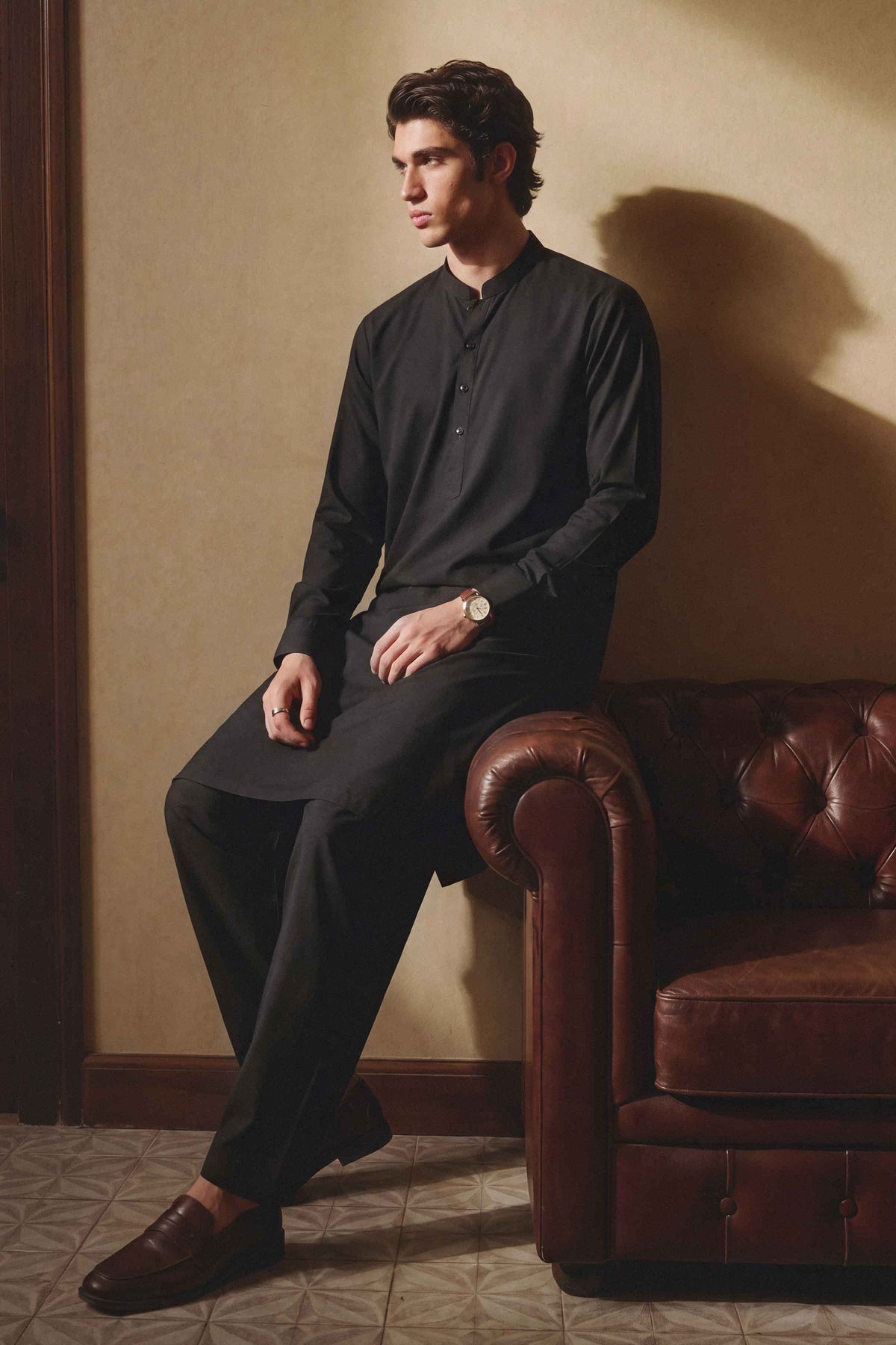 Black 2-Piece Solid Suit in Cotton ready-to-wear