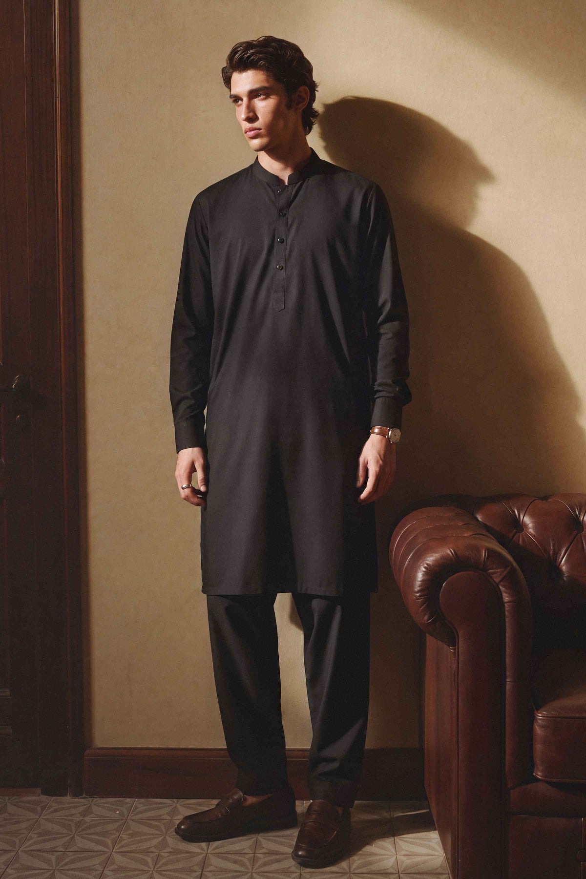 Black 2-Piece Solid Suit in Cotton ready-to-wear