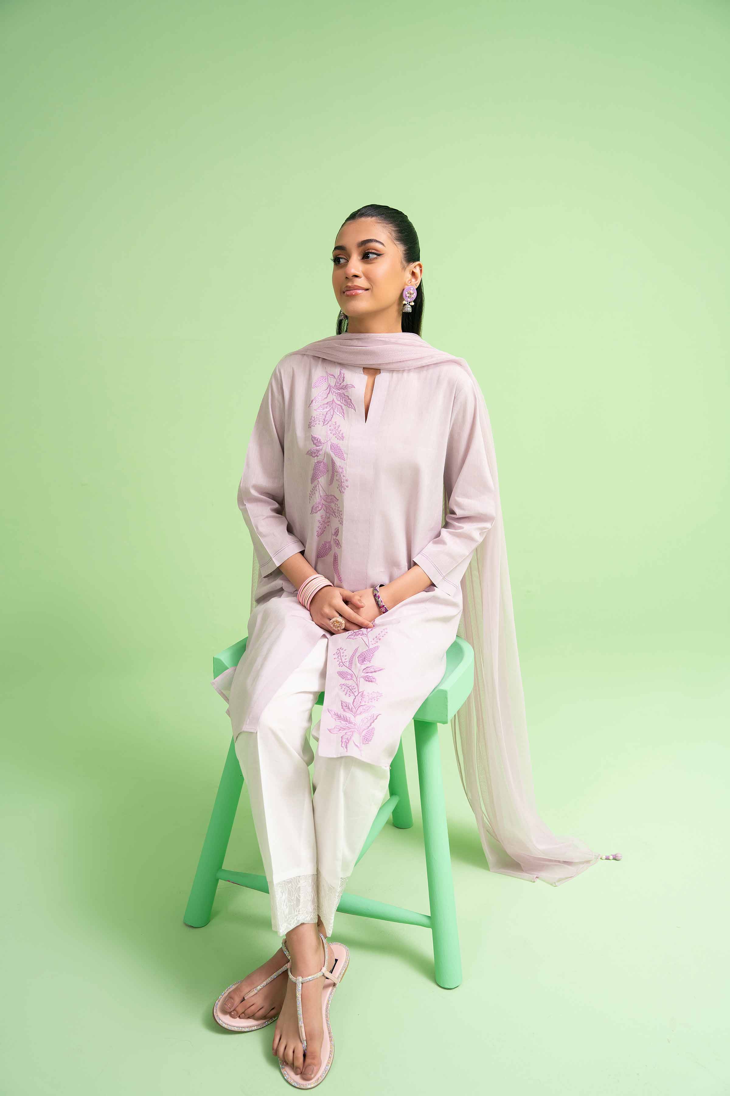 2 Piece - Embroidered Suit - PE24-131